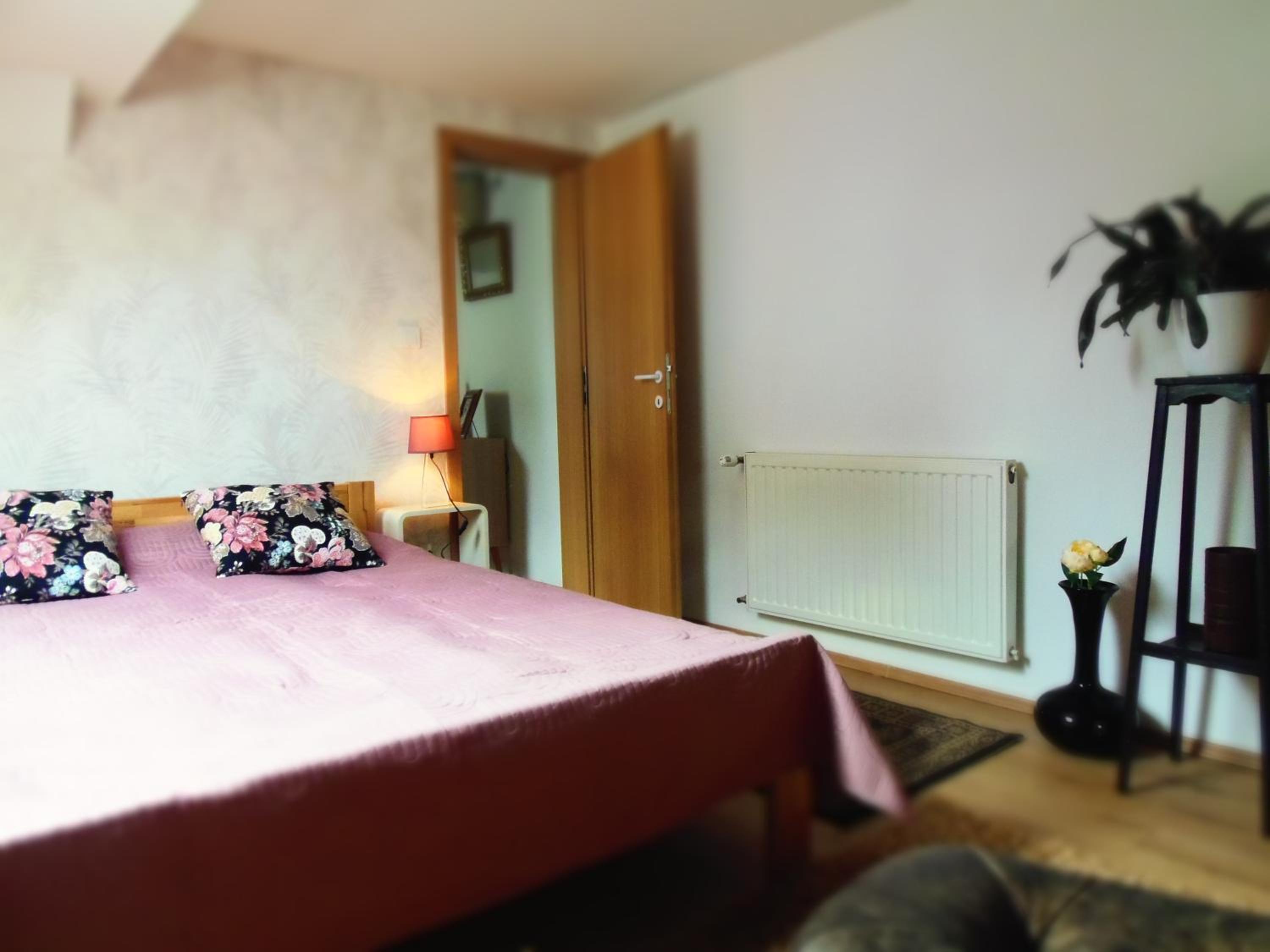 One-Bedroom Apartment - Photo 42