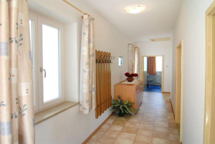 Apartment with Mountain View photo 3