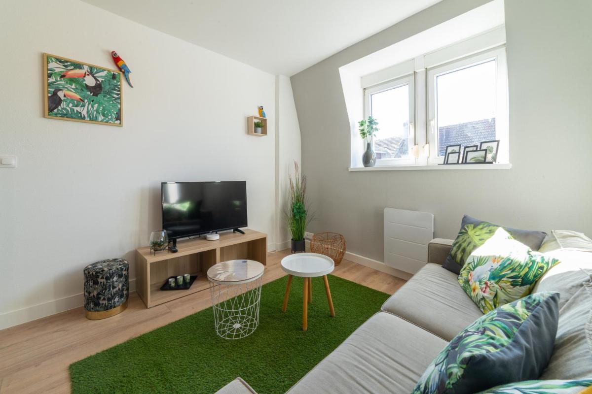 One-Bedroom Apartment - La Suite GOLD photo 2