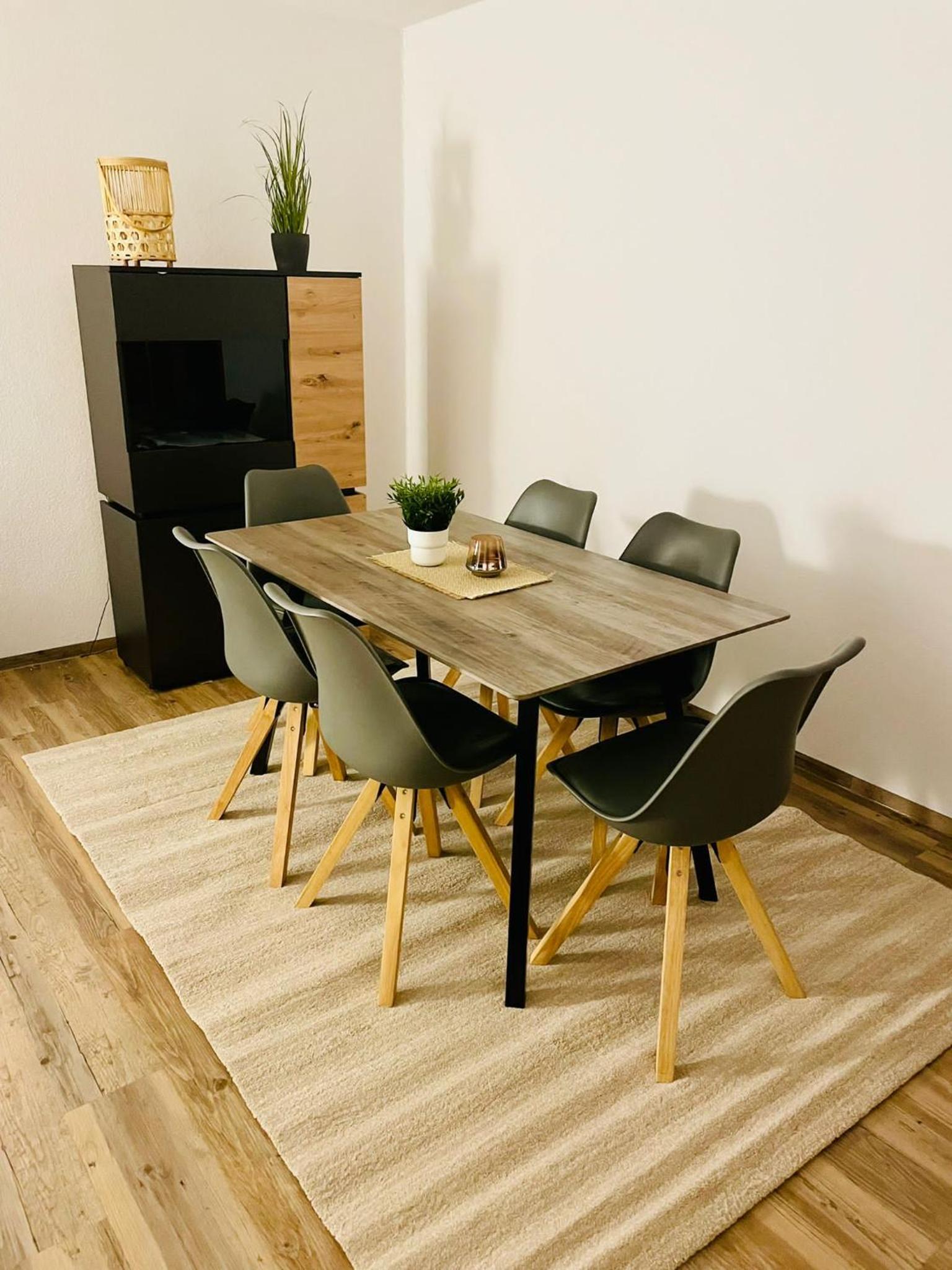 One-Bedroom Apartment - Photo 18