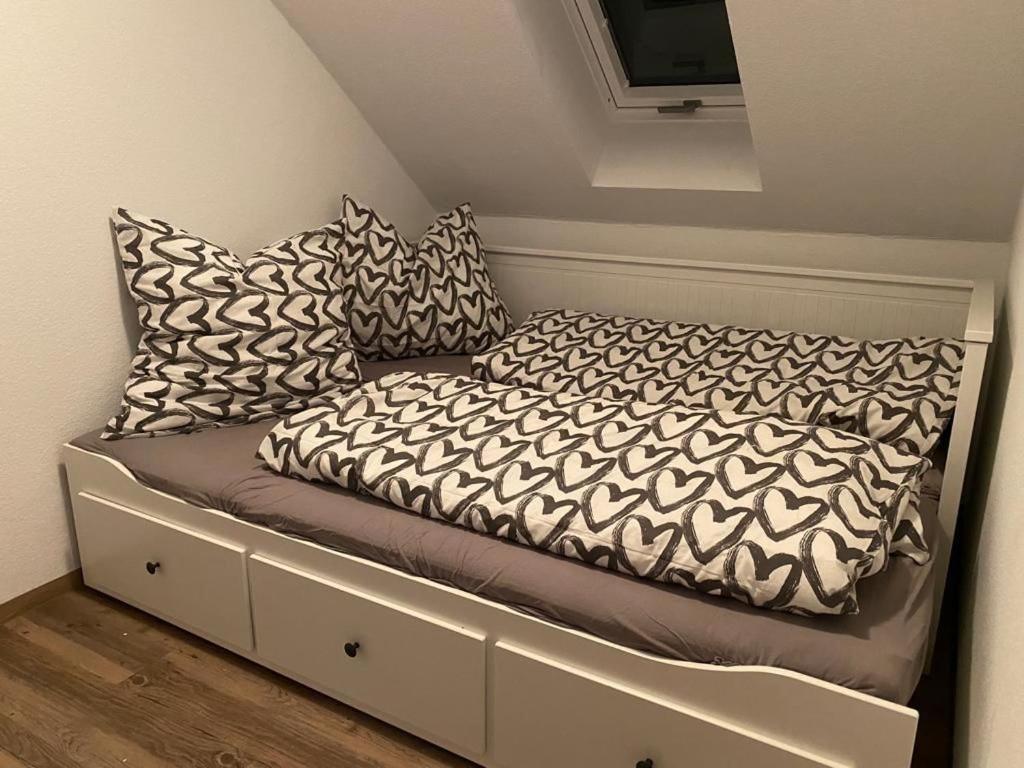 One-Bedroom Apartment - Photo 15