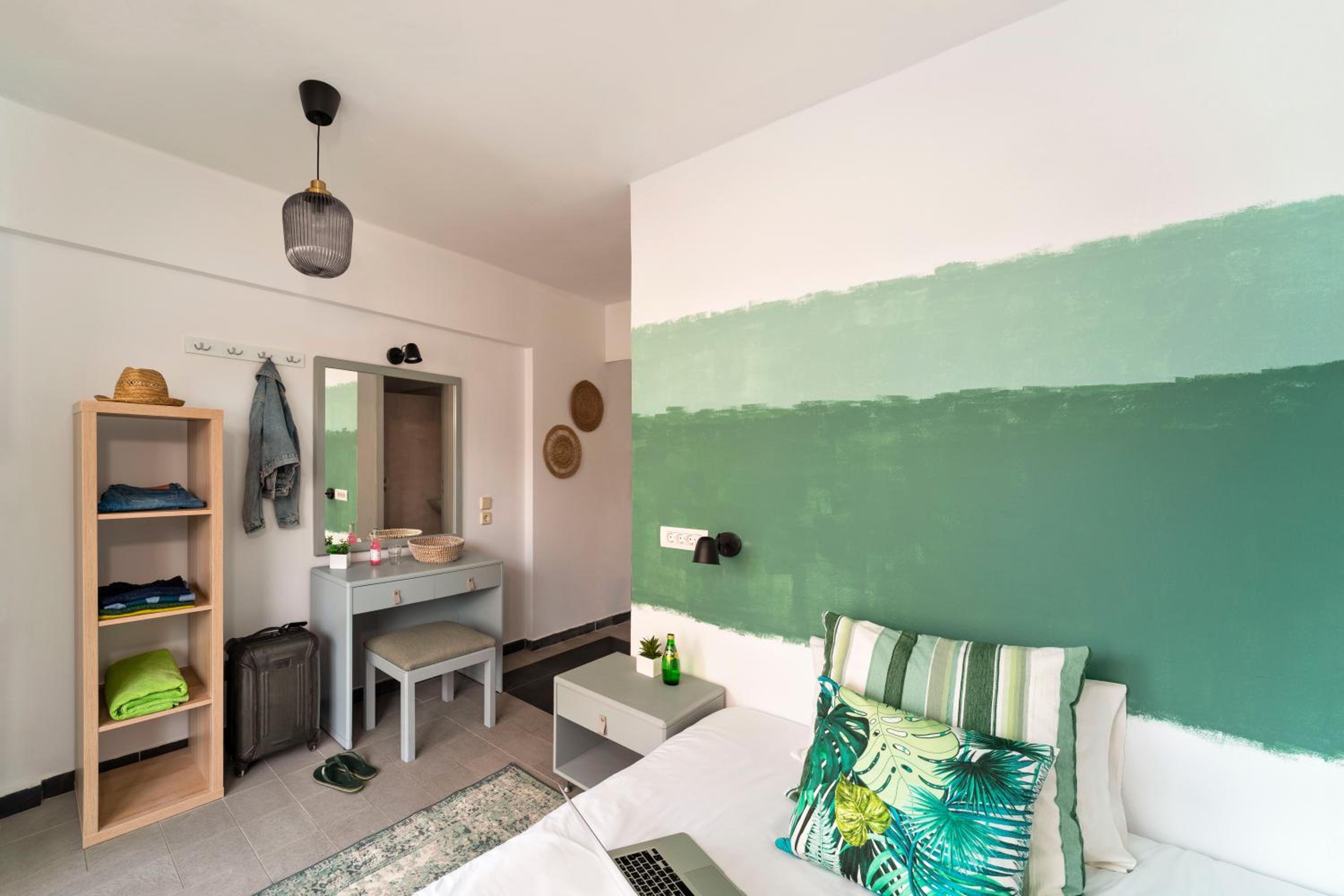 Single Room with Balcony photo 2