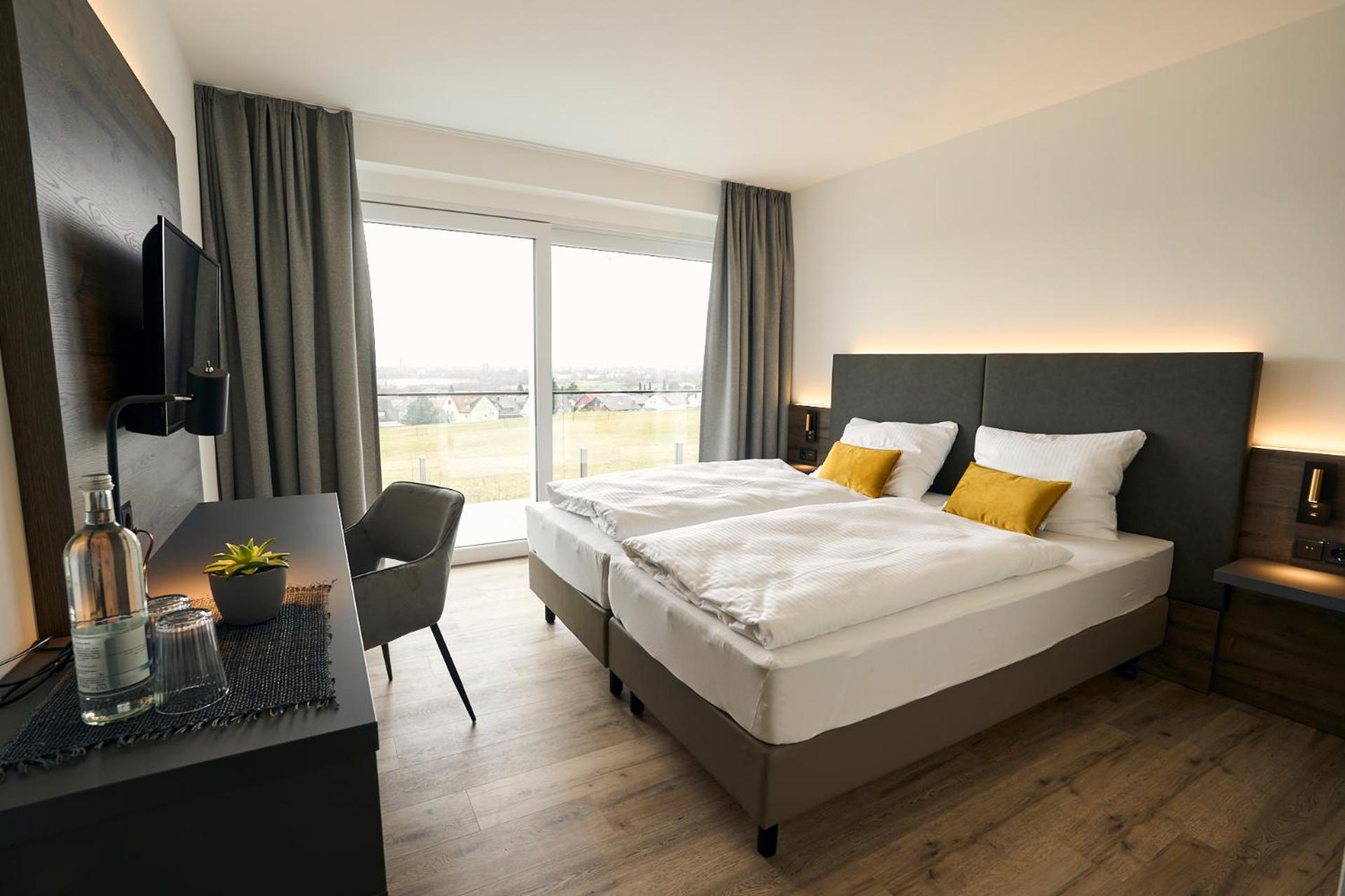 Double Room with Lake View