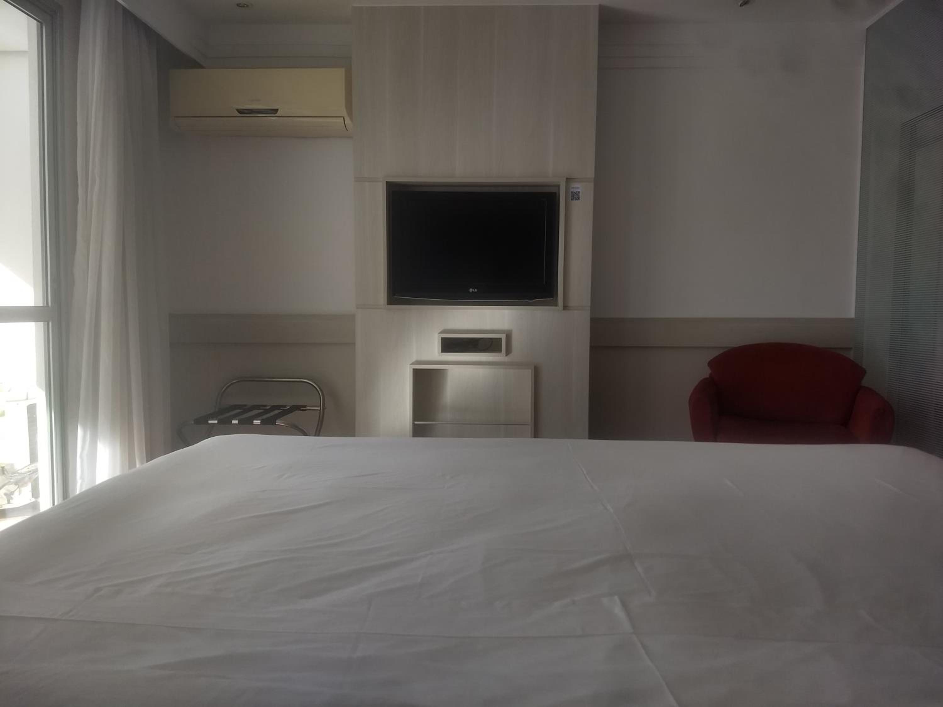 Superior King Suite