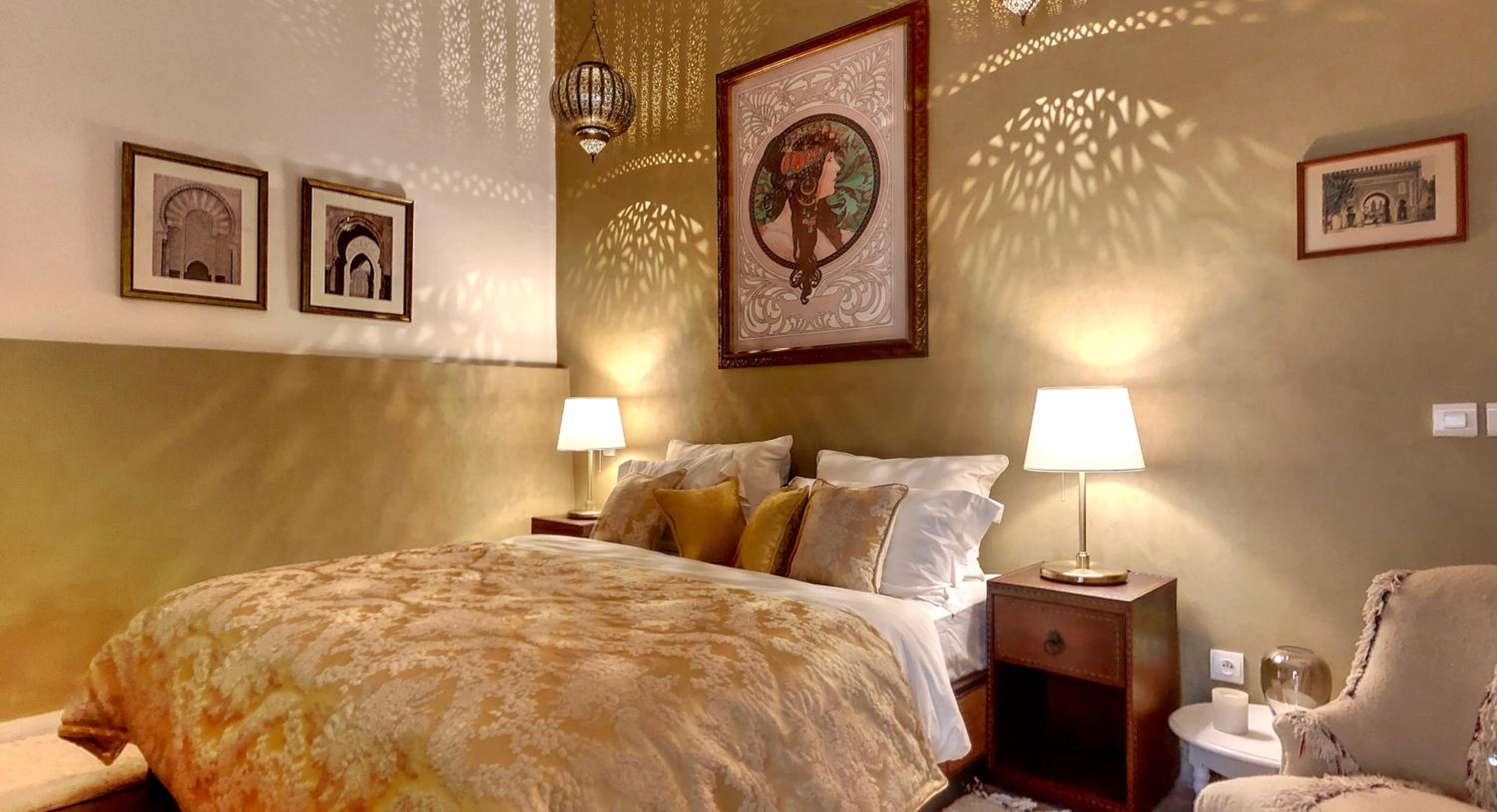 Double Room with Private Bathroom - Photo 1