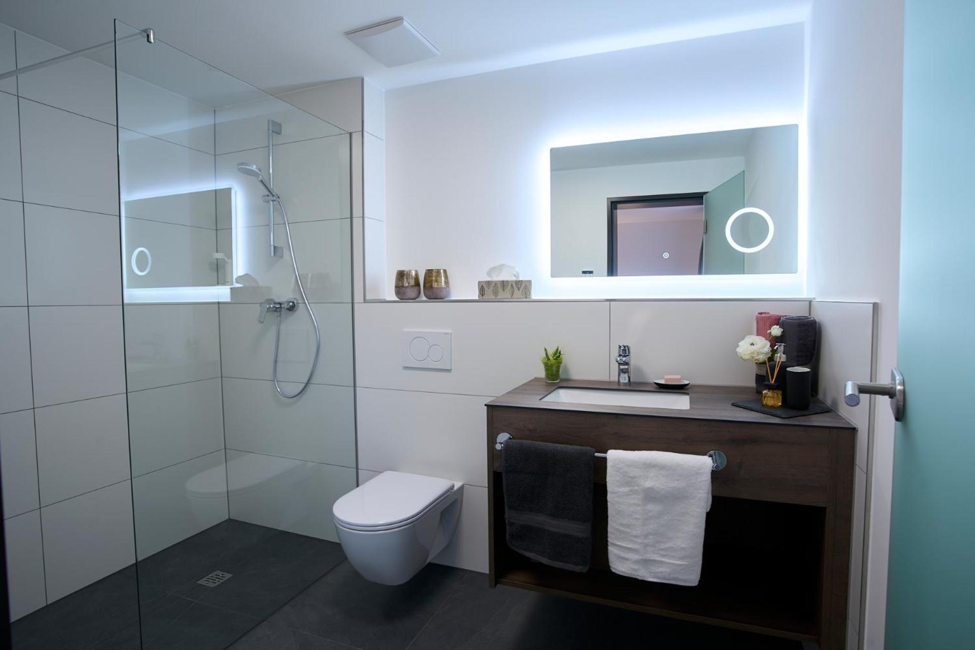 Budget Double Room photo 2