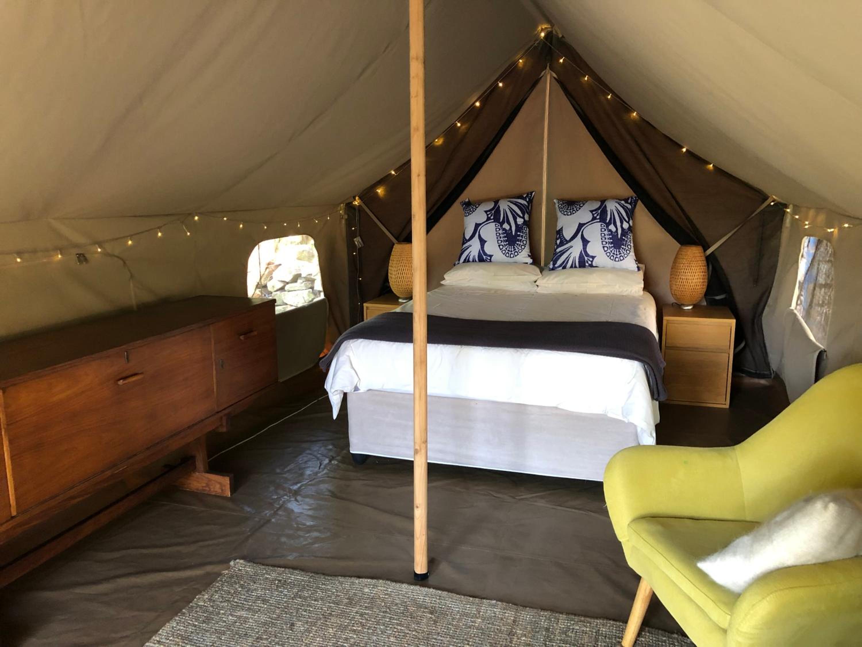 Tent - Photo 1