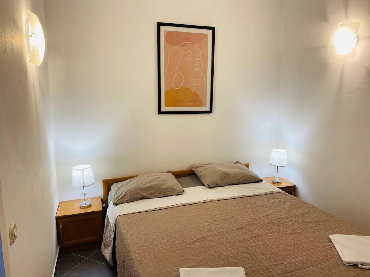 Two-Bedroom Apartment photo 2