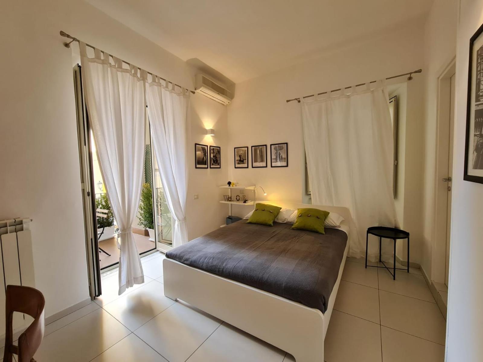 Double Room with Terrace - Photo 1