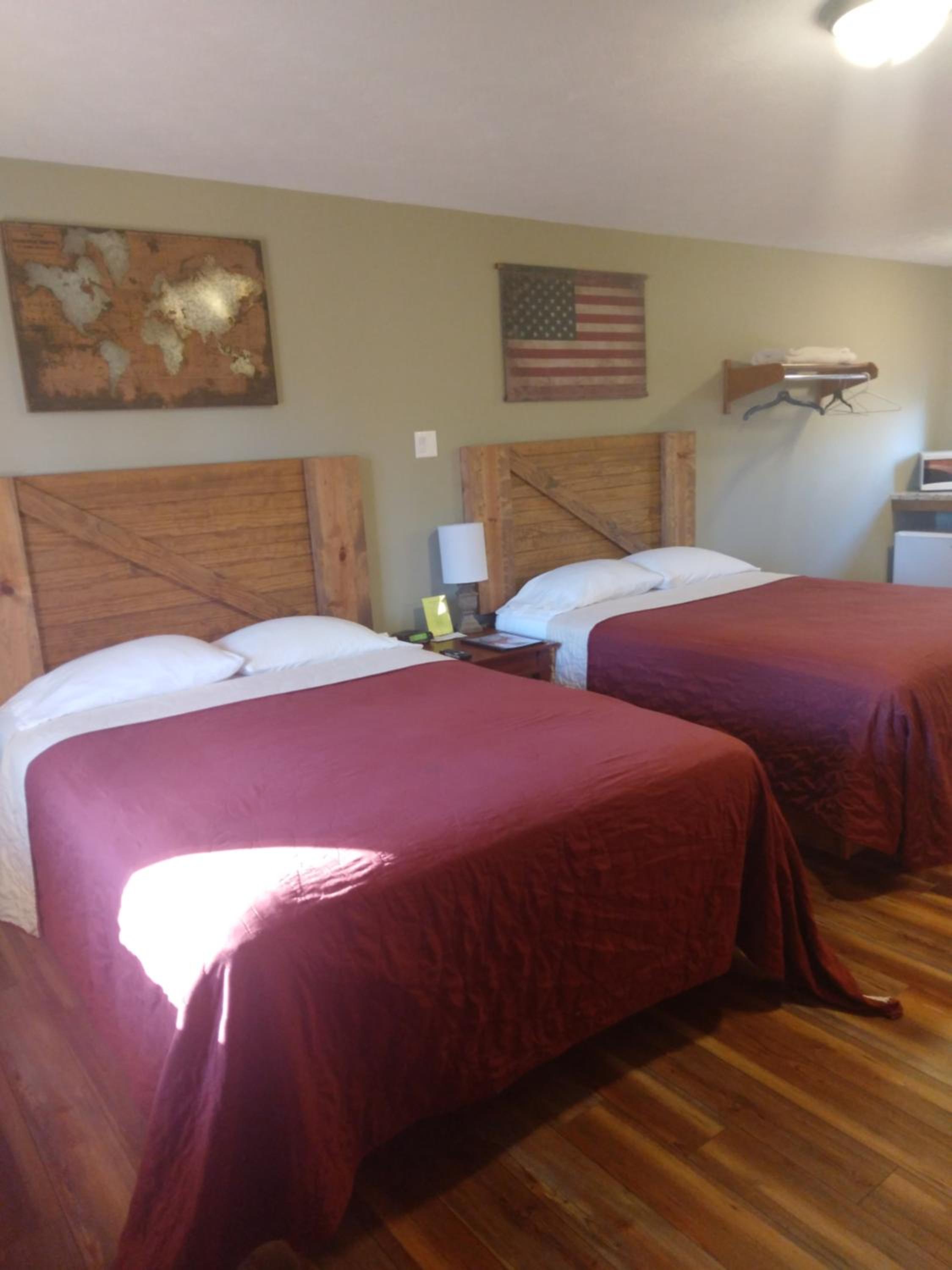 Queen Room With Pool View photo 1