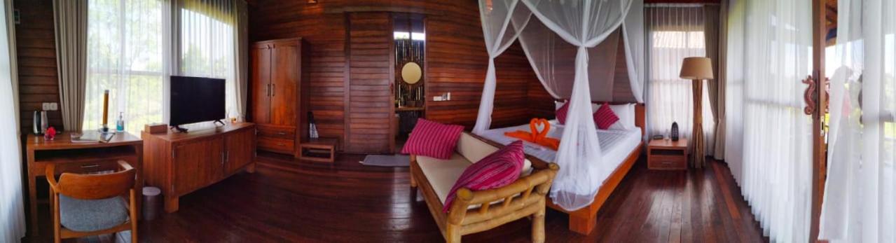 Deluxe Double Room with Balcony and Sea View photo 1
