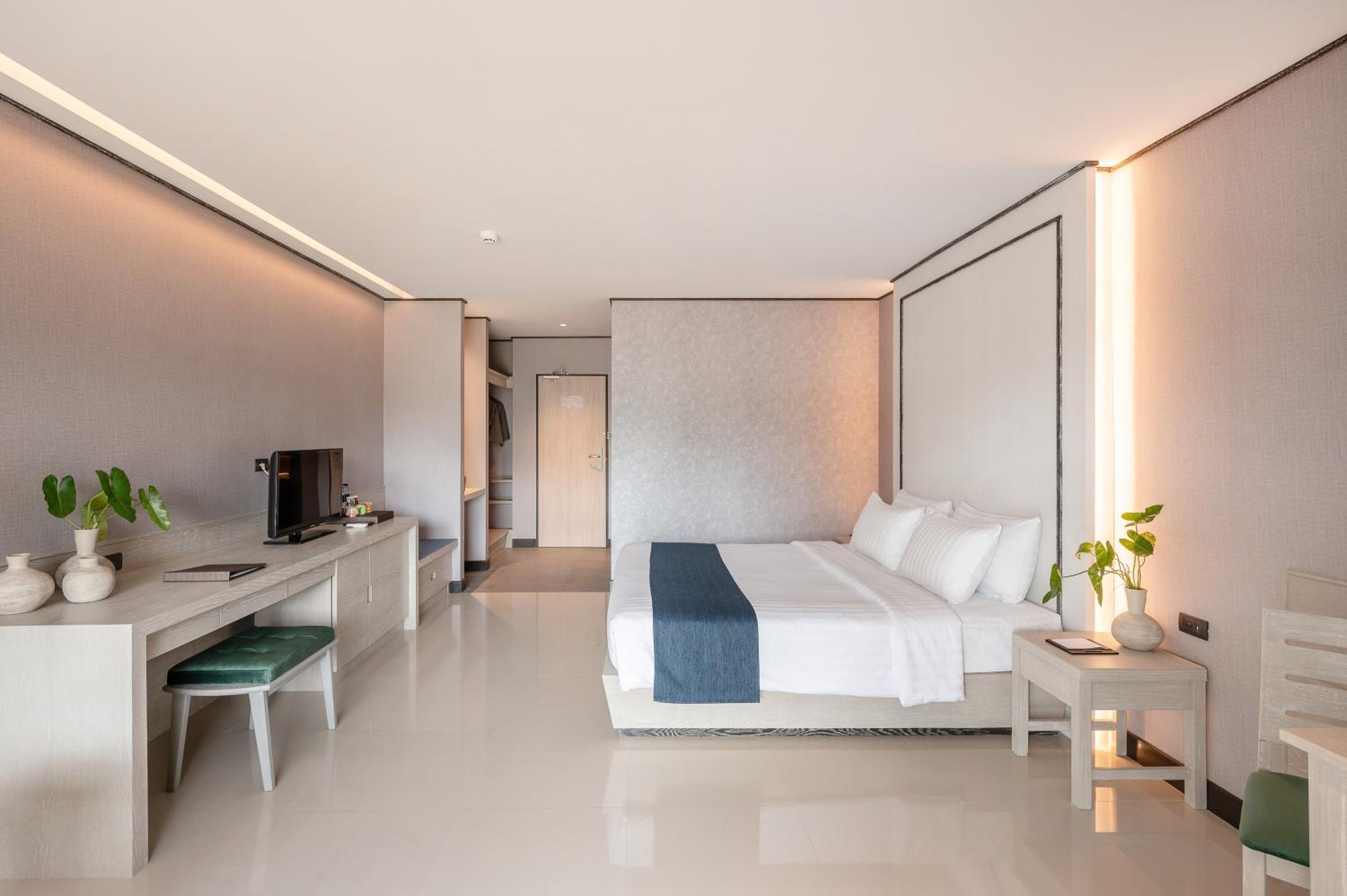 Deluxe Double or Twin Room - Photo 4