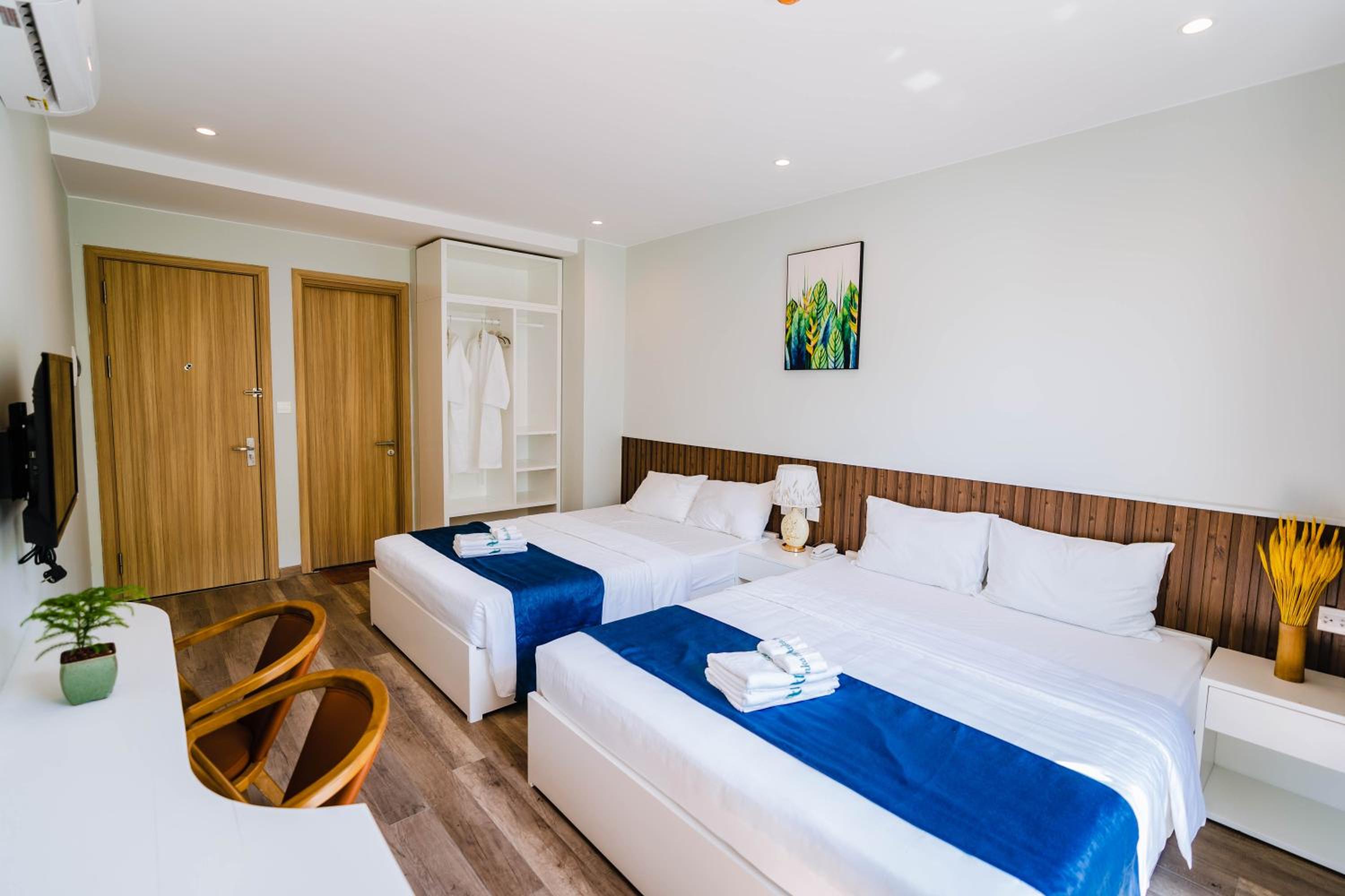 Triple Room With Balcony