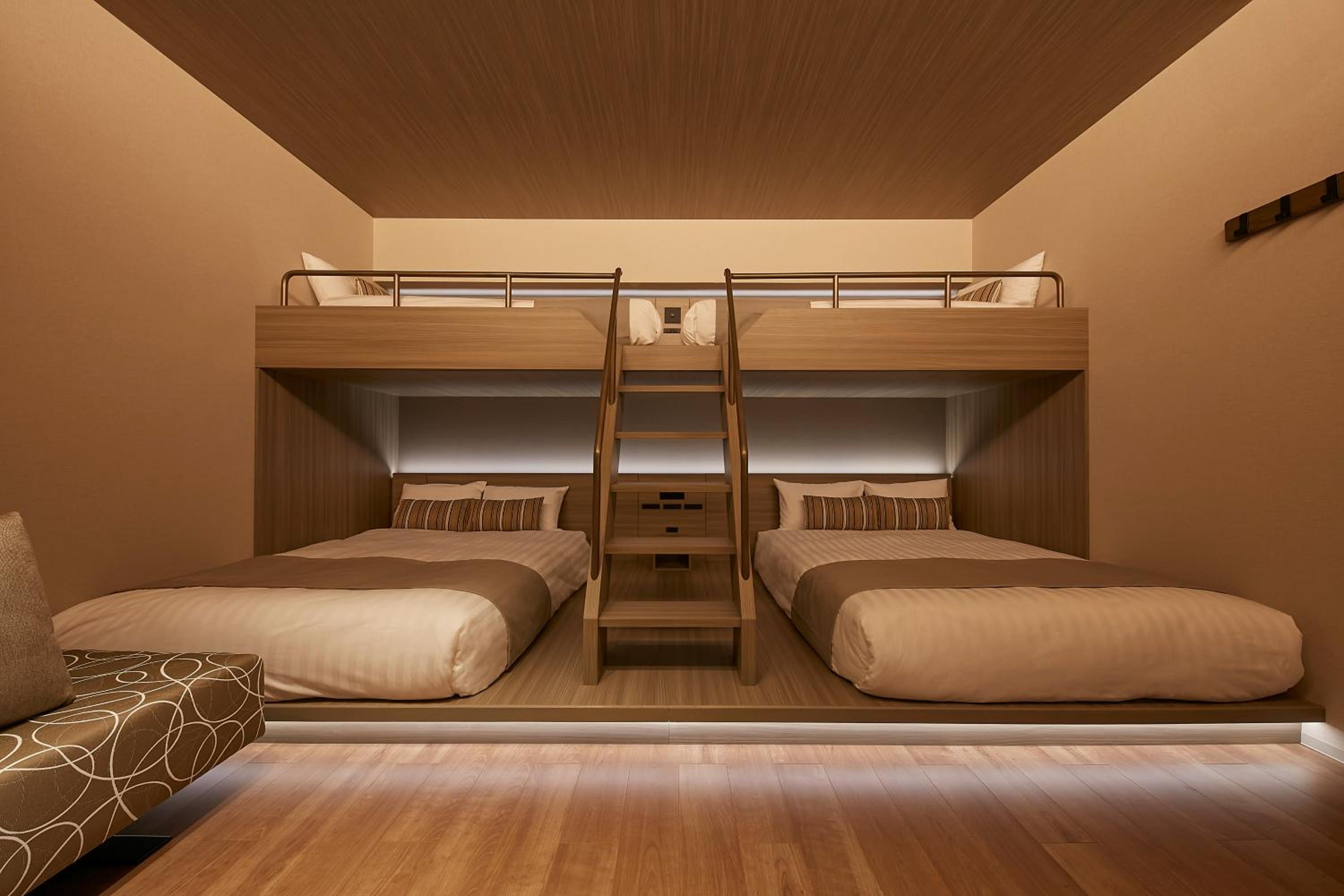 Deluxe Bunk Bed Room - Photo 2