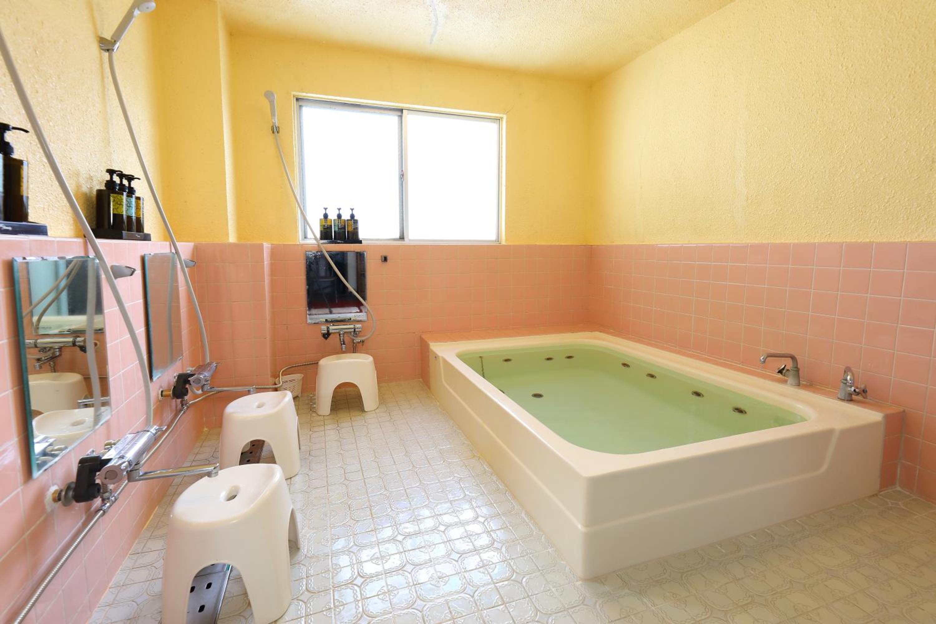Single Room with Shared Bathroom