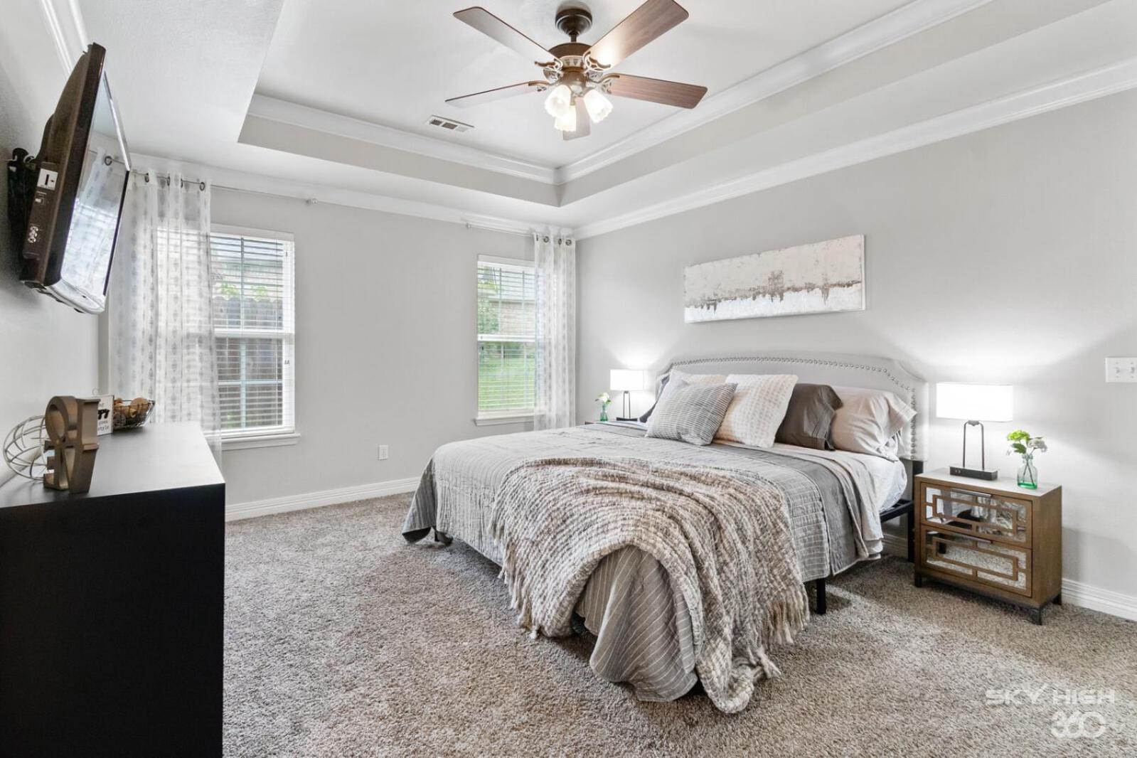 Four-Bedroom House photo 1