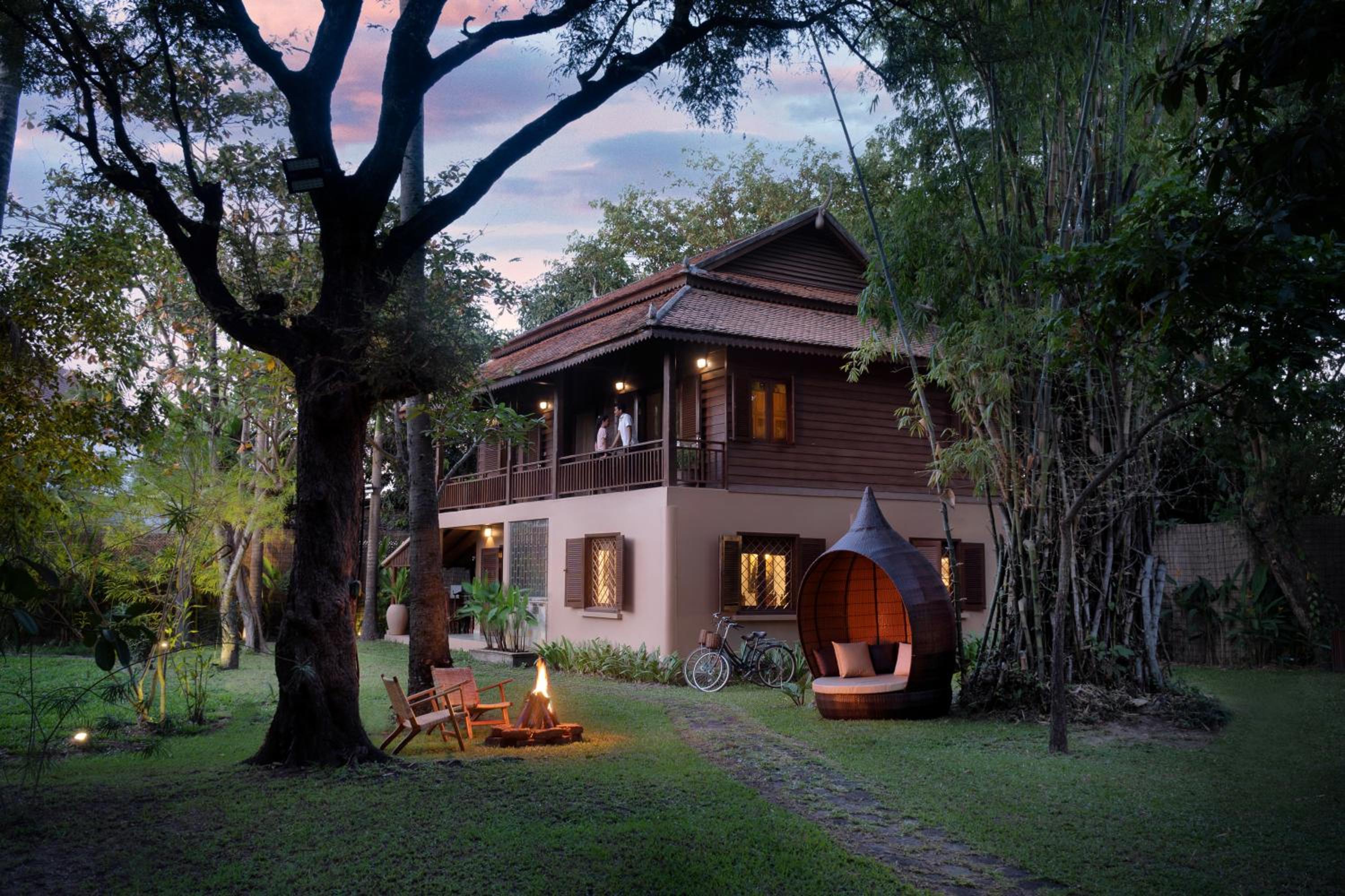 Private Three-Bedroom Home - Daily Afternoon Tea + Personal Butler + Personal Chef