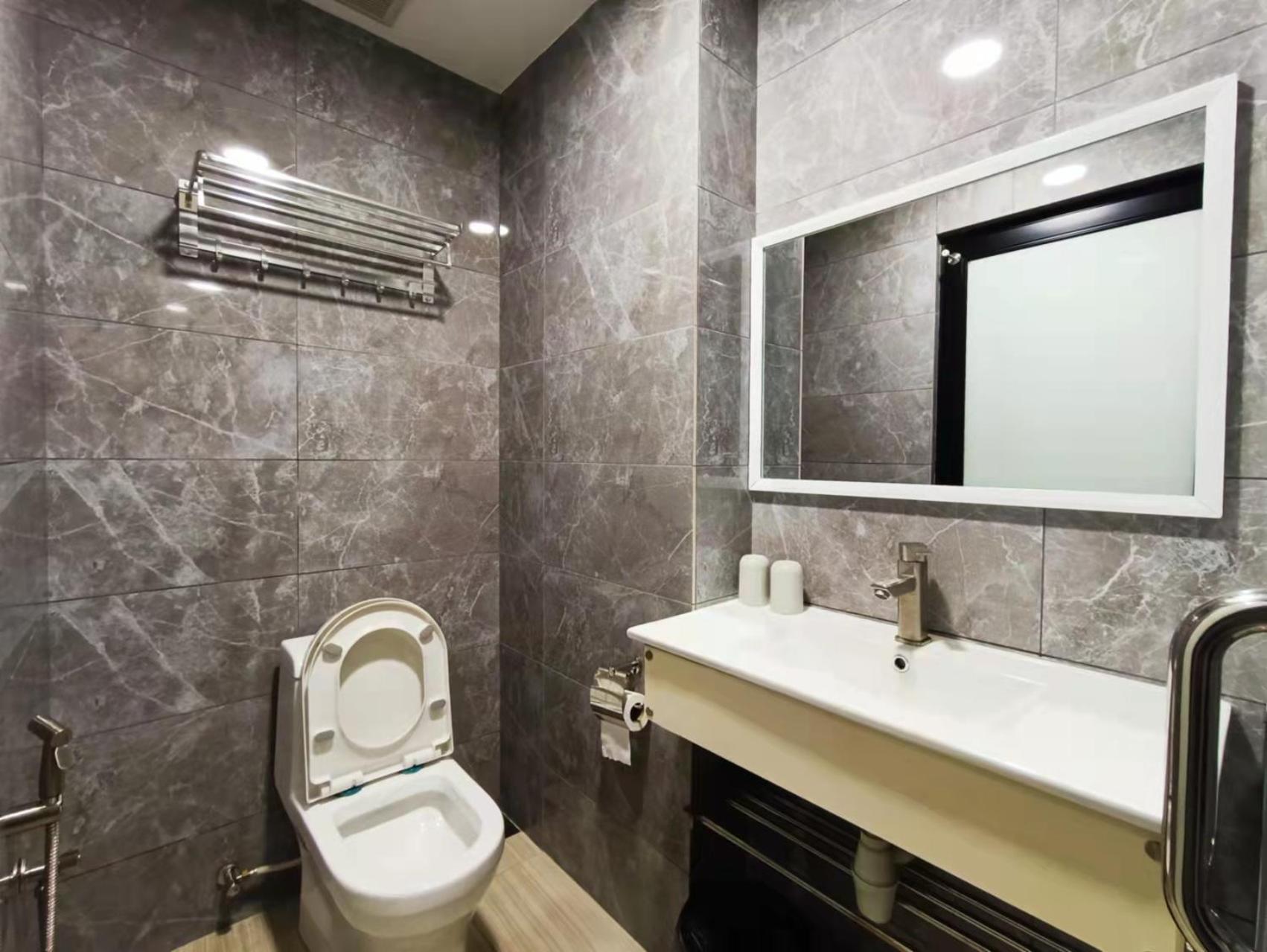 Superior Twin Room - Photo 4