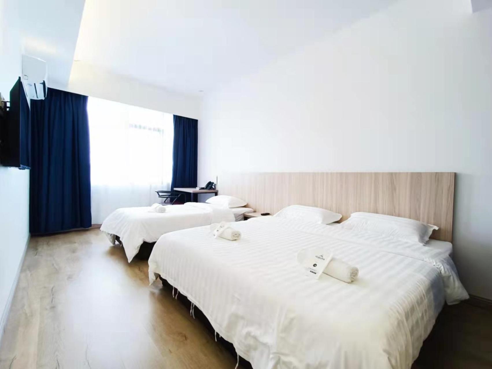 Superior Triple Room - Photo 1