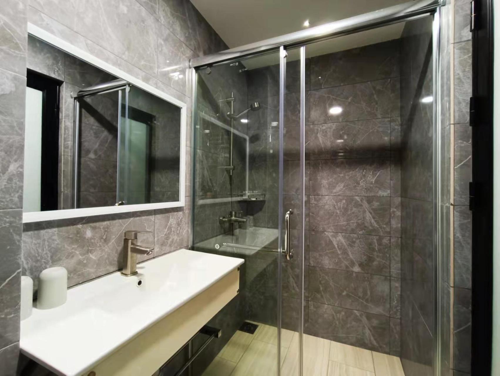 Superior Twin Room - Photo 8