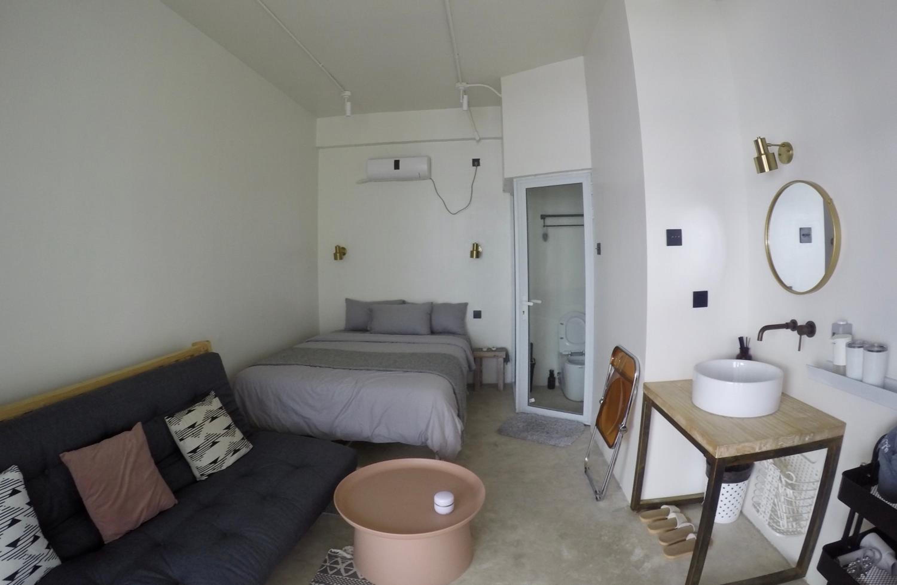 Standard Double Room - Photo 2