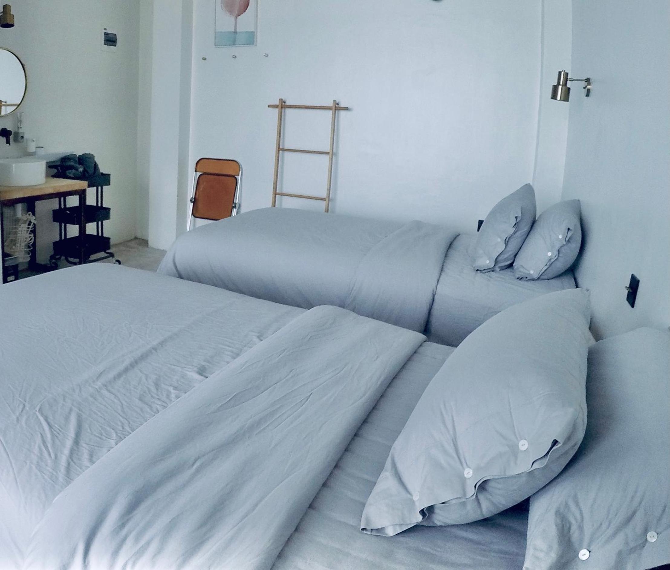 Standard Twin Room with Sea View - Photo 6
