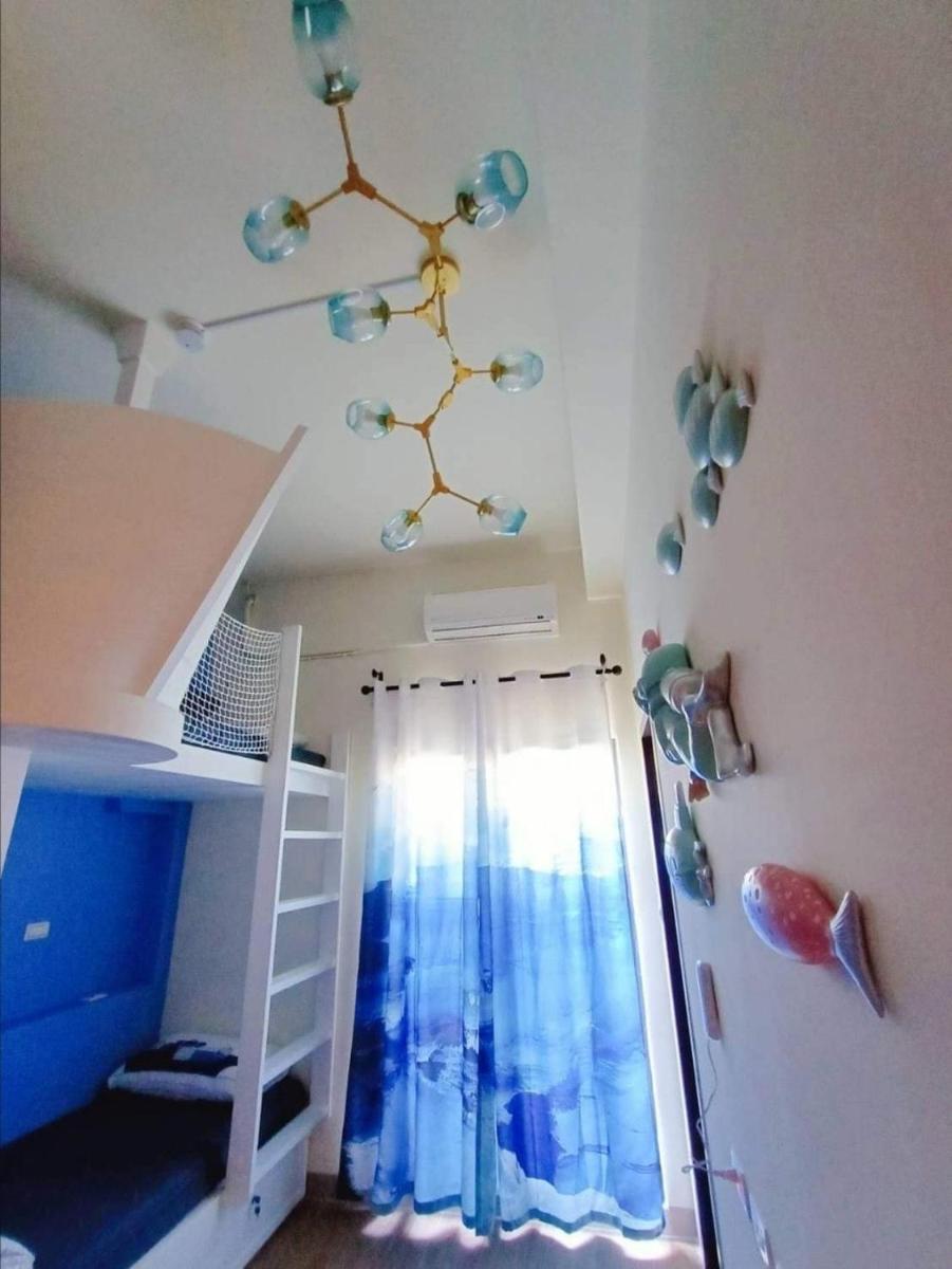 Quadruple Room with Private Bathroom