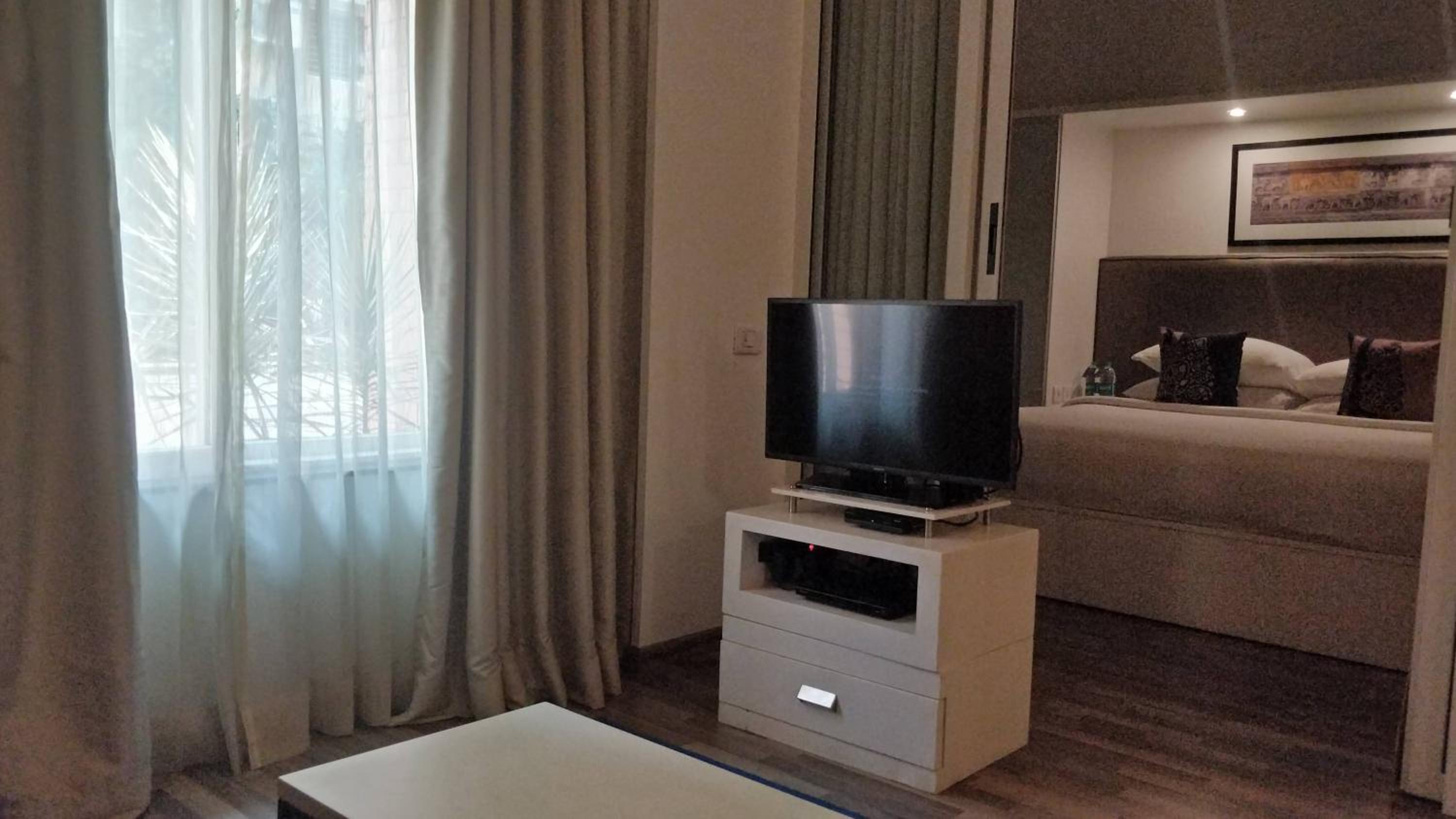 One-Bedroom Suite with Balcony with 20% discount on food and soft beverages and spa and Happy Hour 1+1 at By the Blue - Photo 18