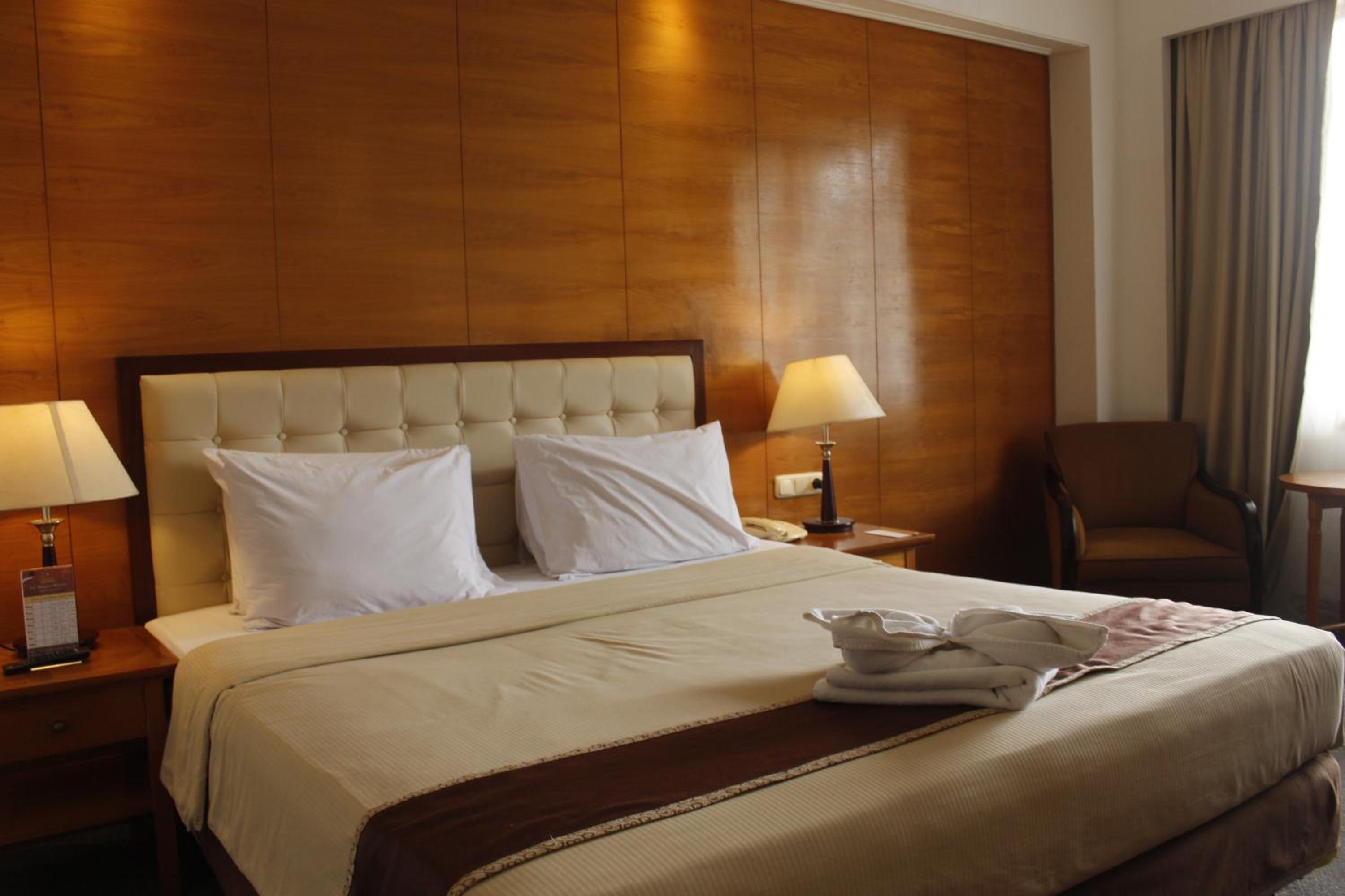 Deluxe Double Room photo 2
