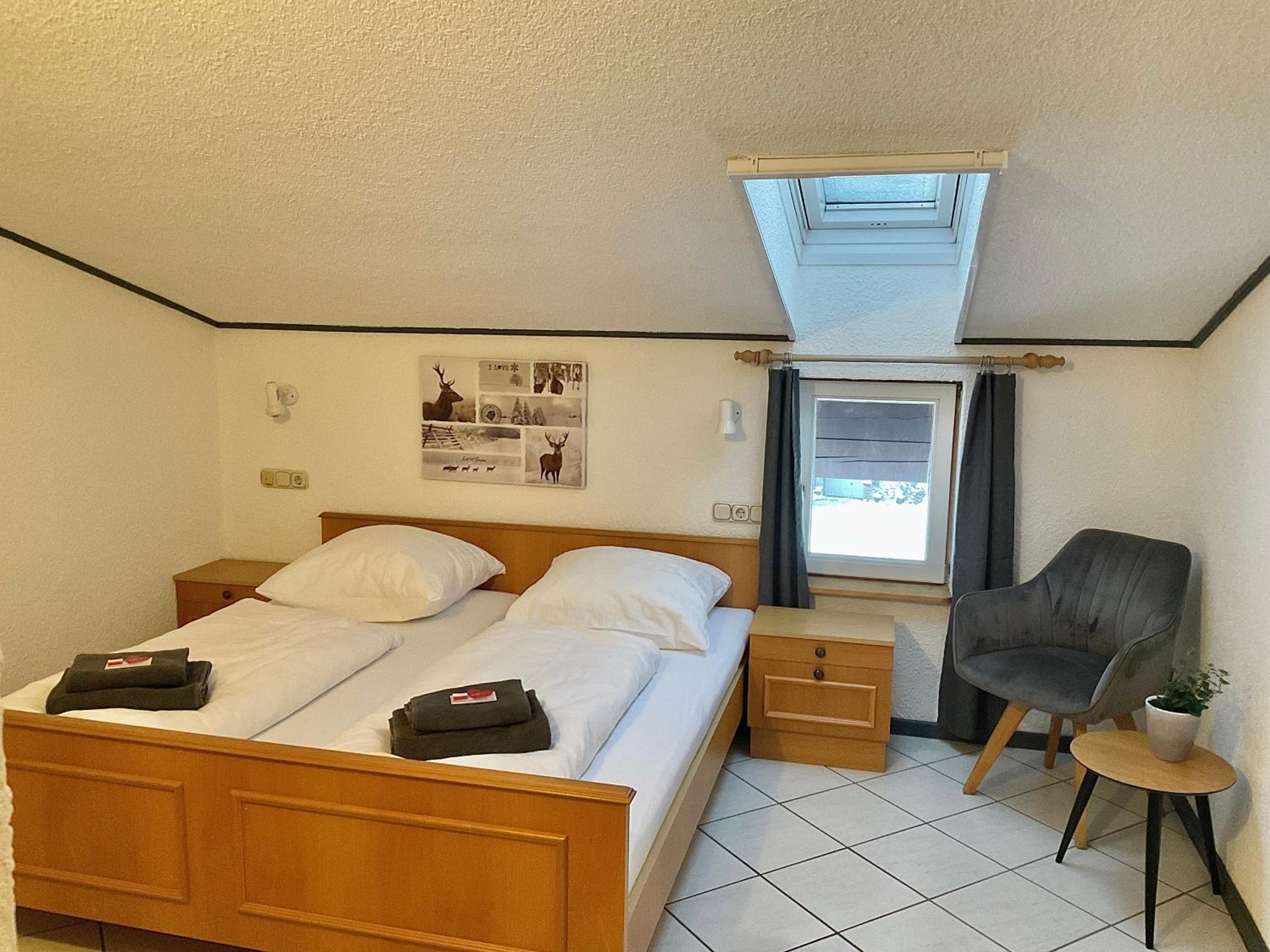 Standard Double Room - Photo 5