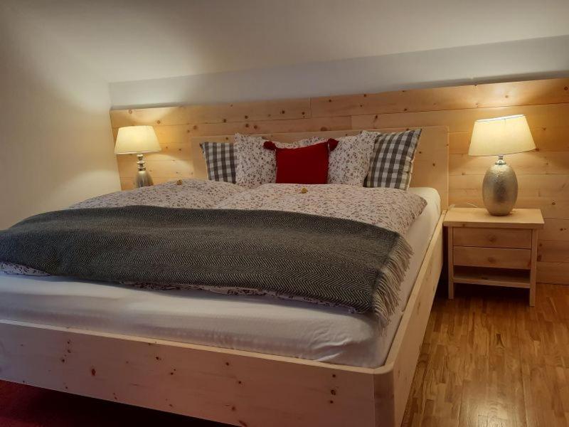 Two-Bedroom Apartment - Photo 2