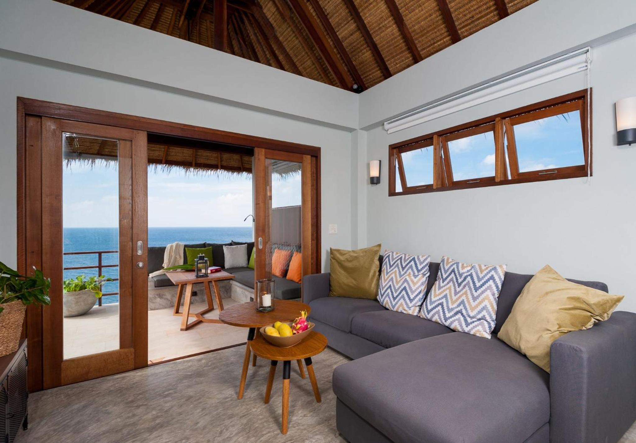 C23D - Two Bedroom Pool Villa With Seafront - Photo 1