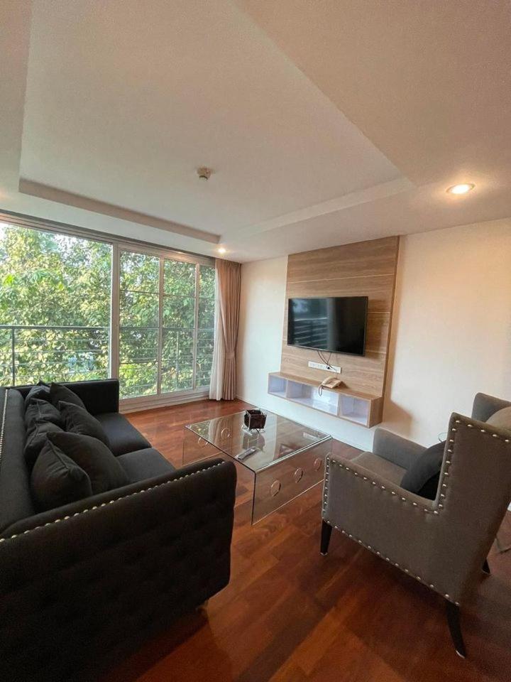 Two-Bedroom Apartment photo 2