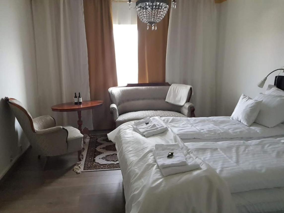 Double Room - Photo 1