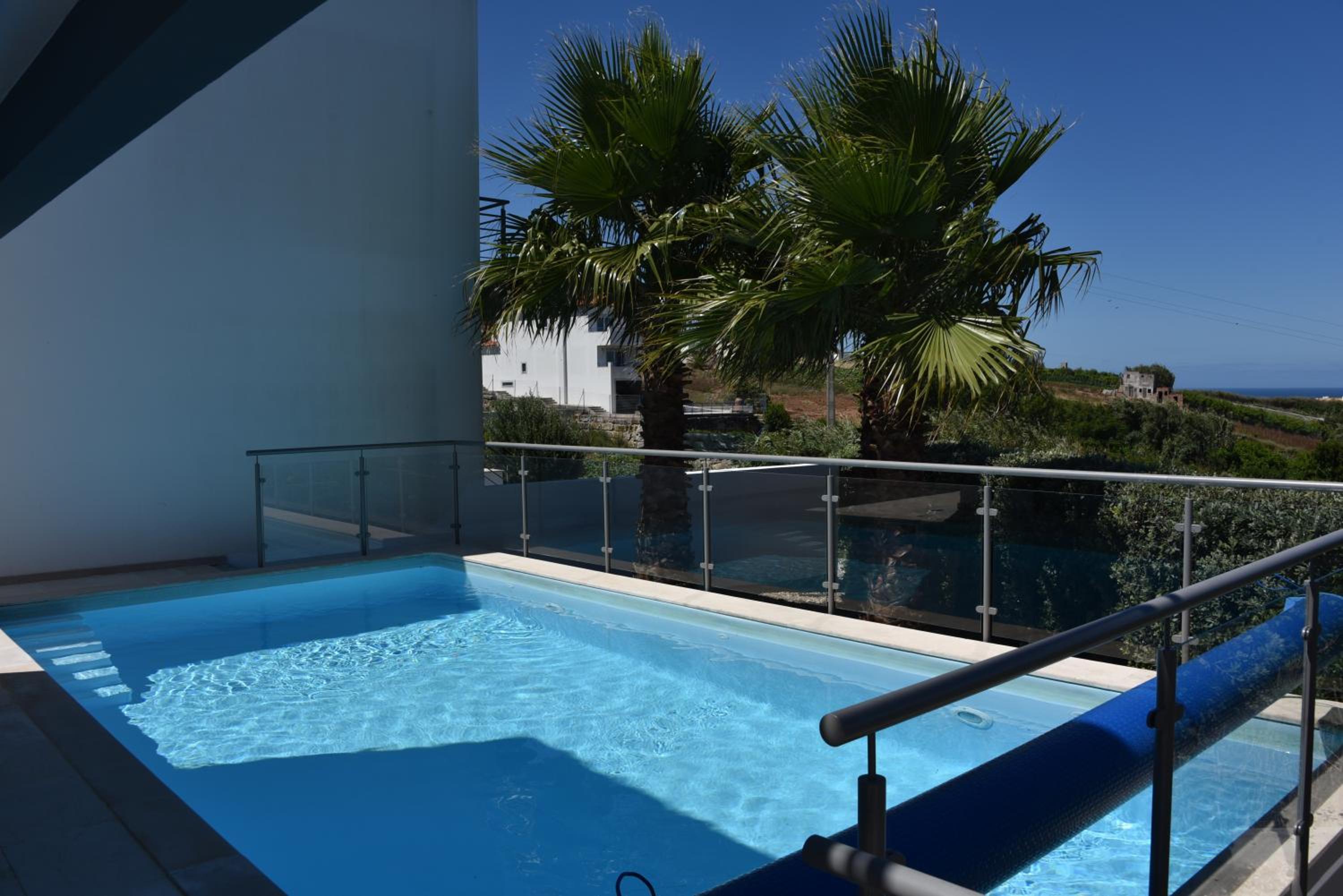 Three-Bedroom Villa photo 3