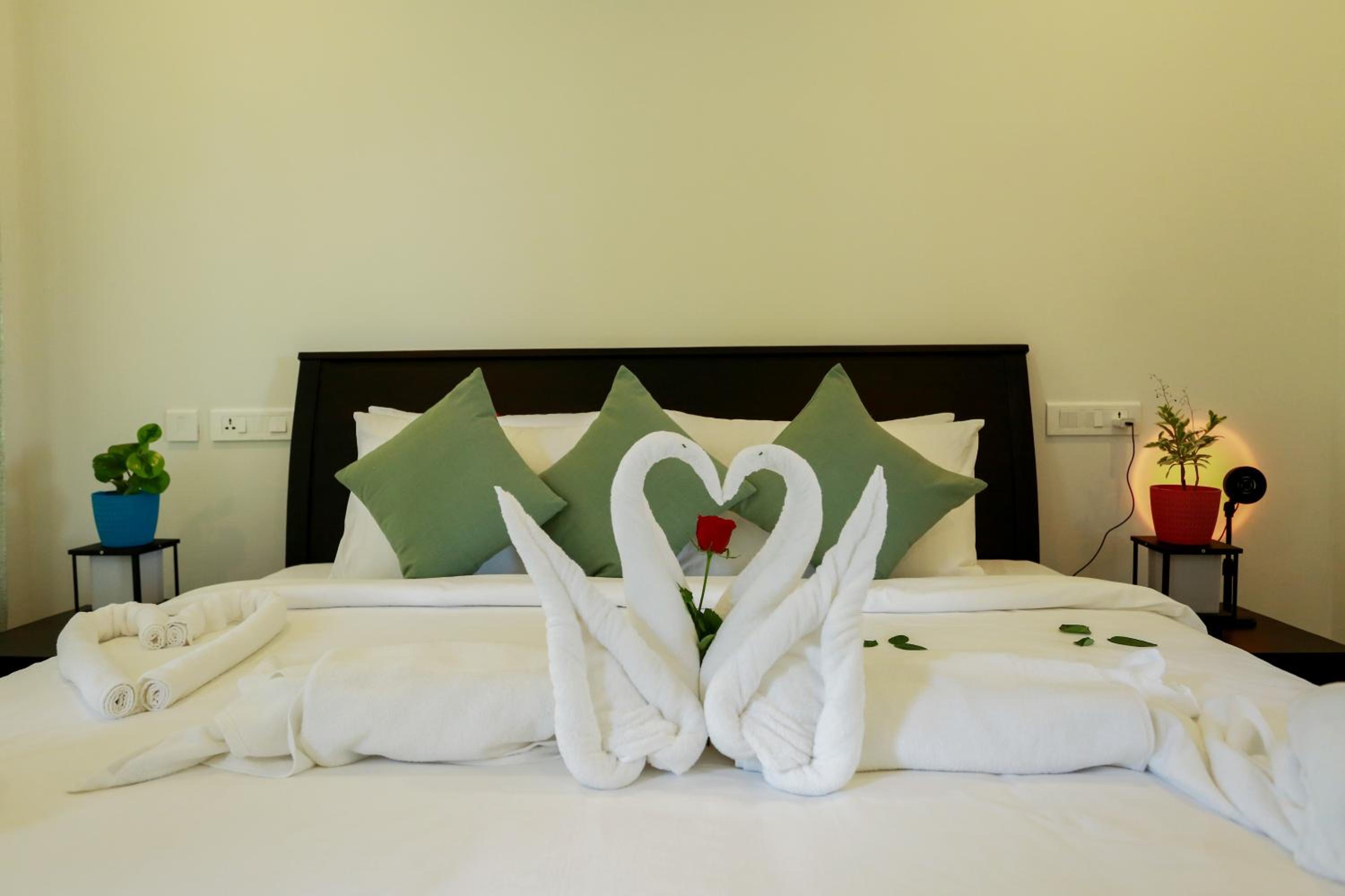 Superior King Room - Photo 1