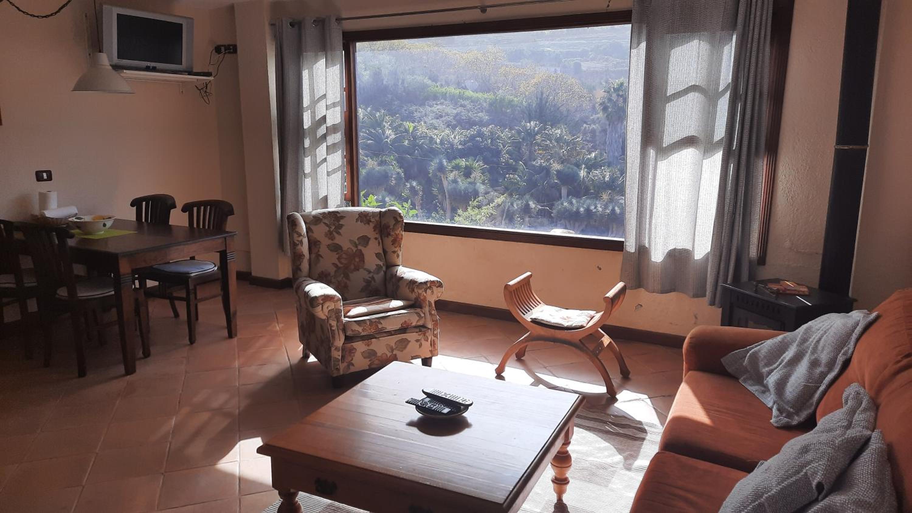 Apartamento con vista a la montaña