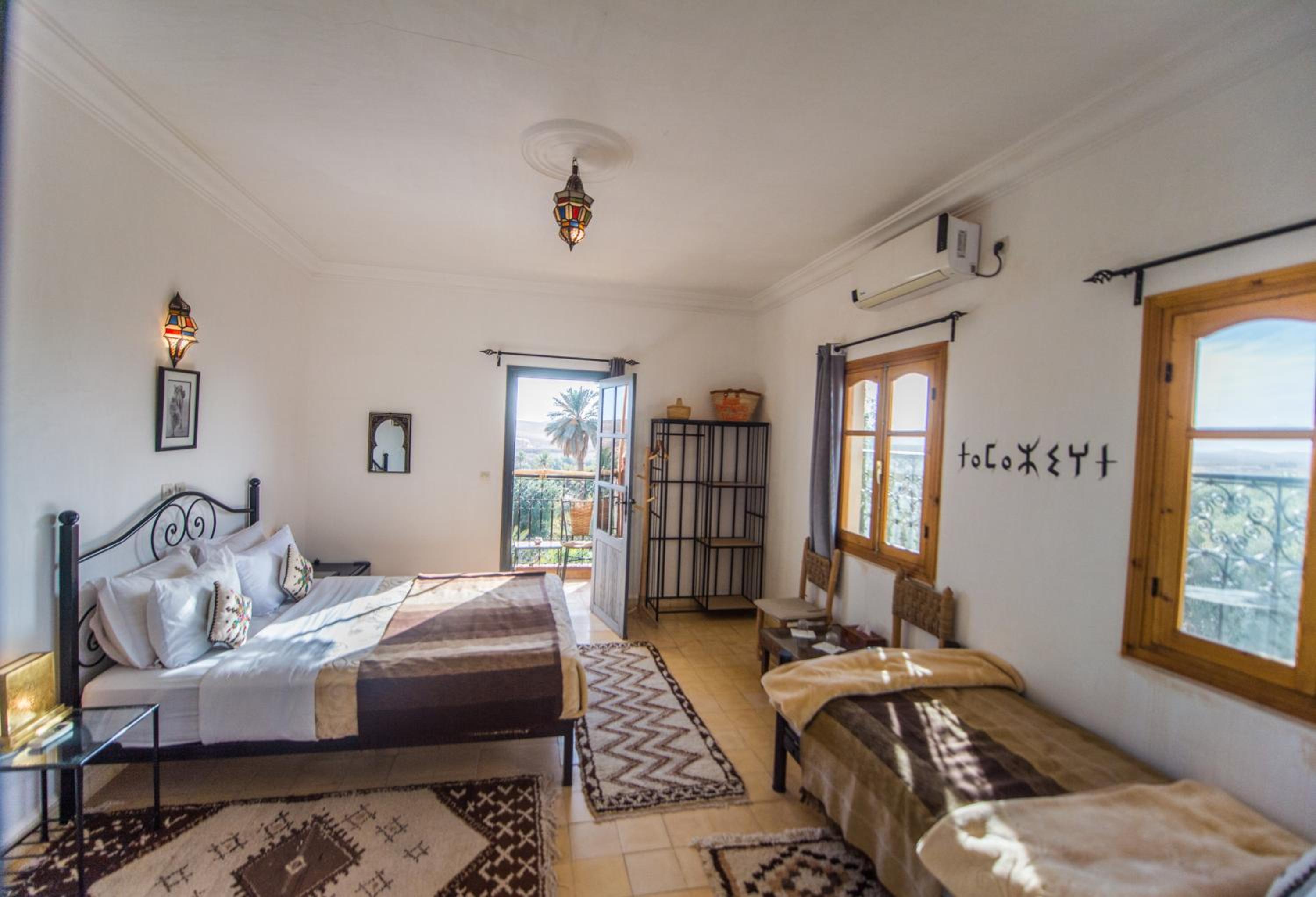 Double or Twin Room - Photo 4