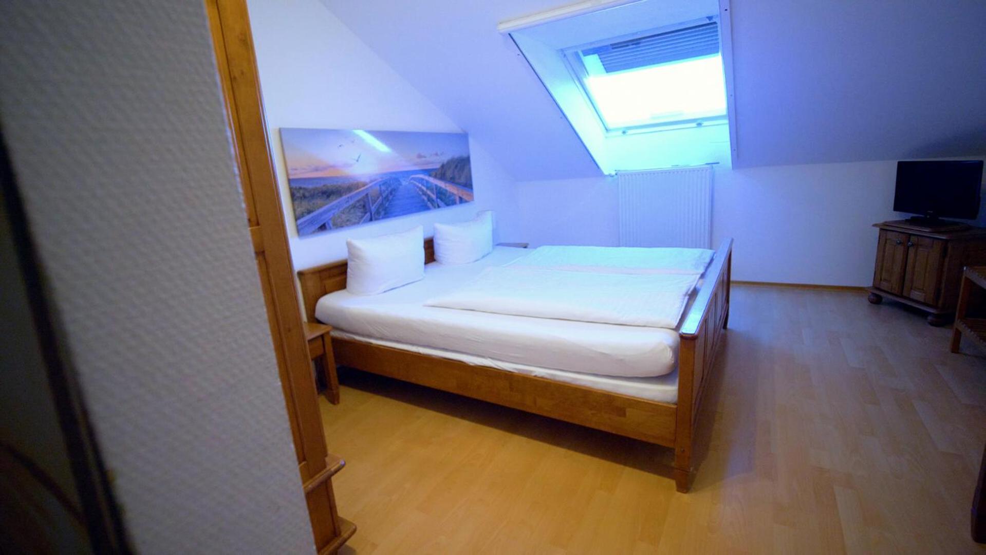 Quadruple Room - Photo 13