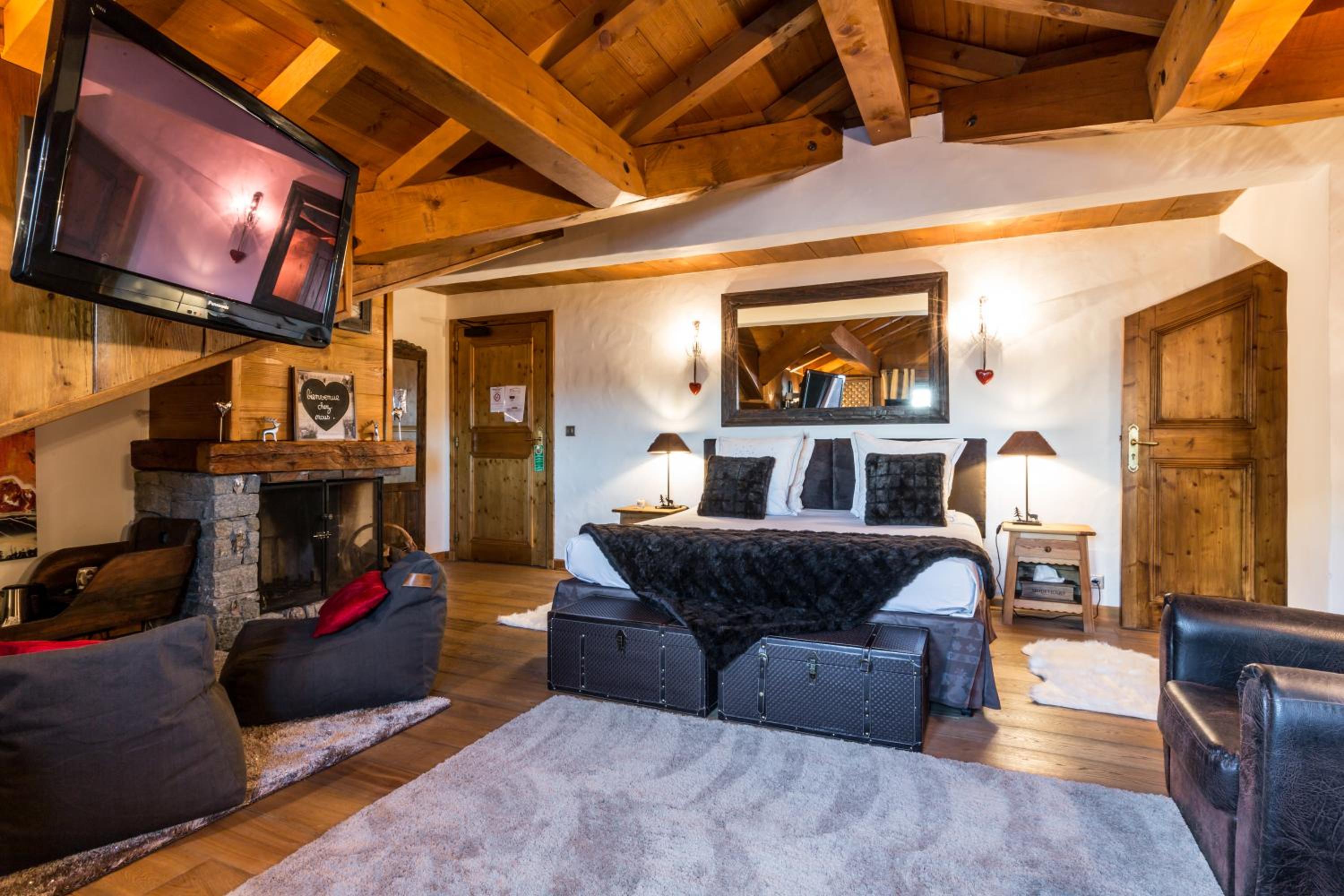 Large Privilege Double Room