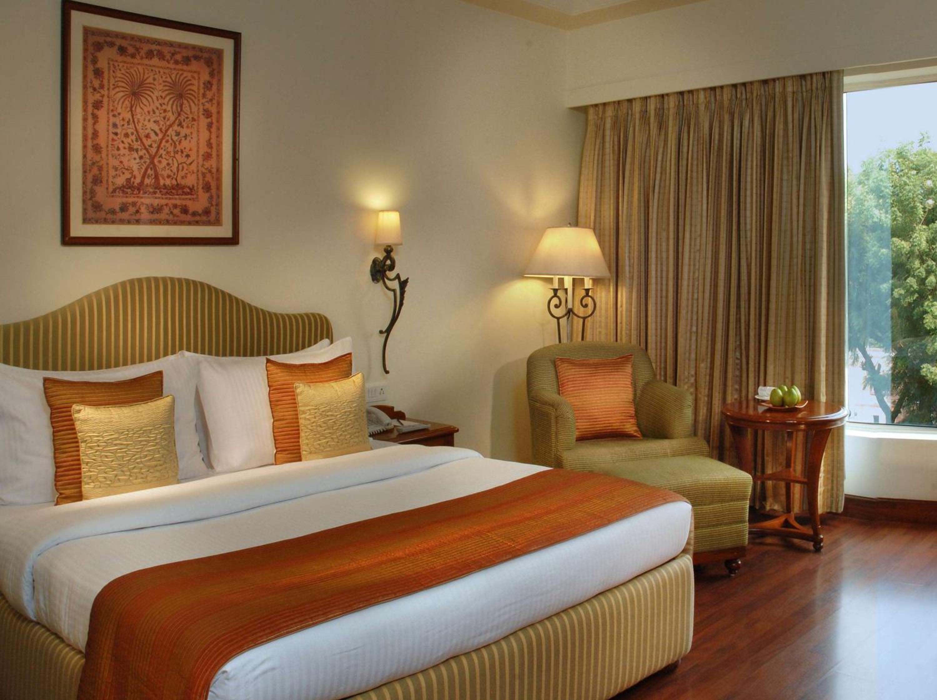 Superior Double or Twin Room photo 2