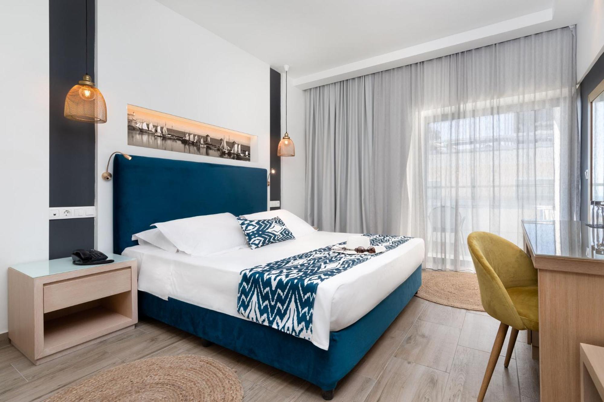 Classic Room with Kingsize bed and Balcony - Photo 1