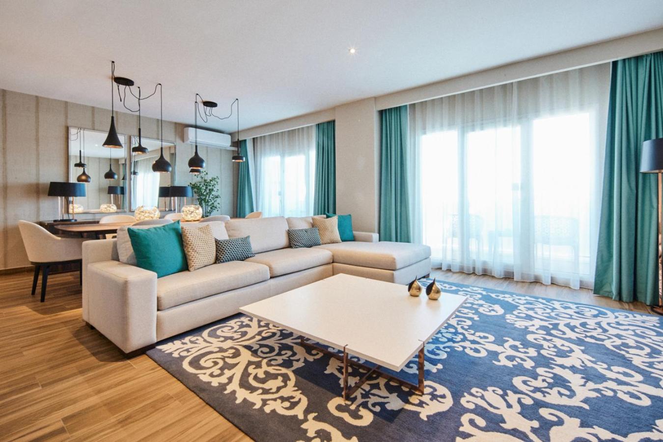 Presidential Suite with Balcony
