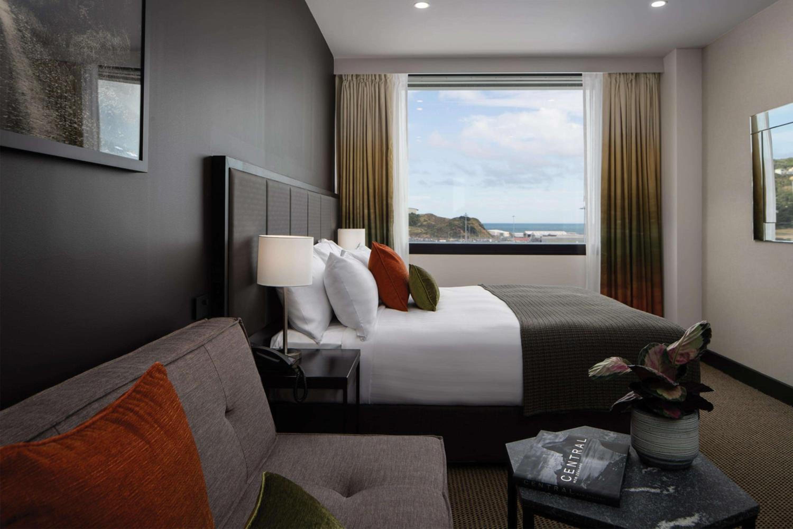 Superior King Room - South  - Photo 3