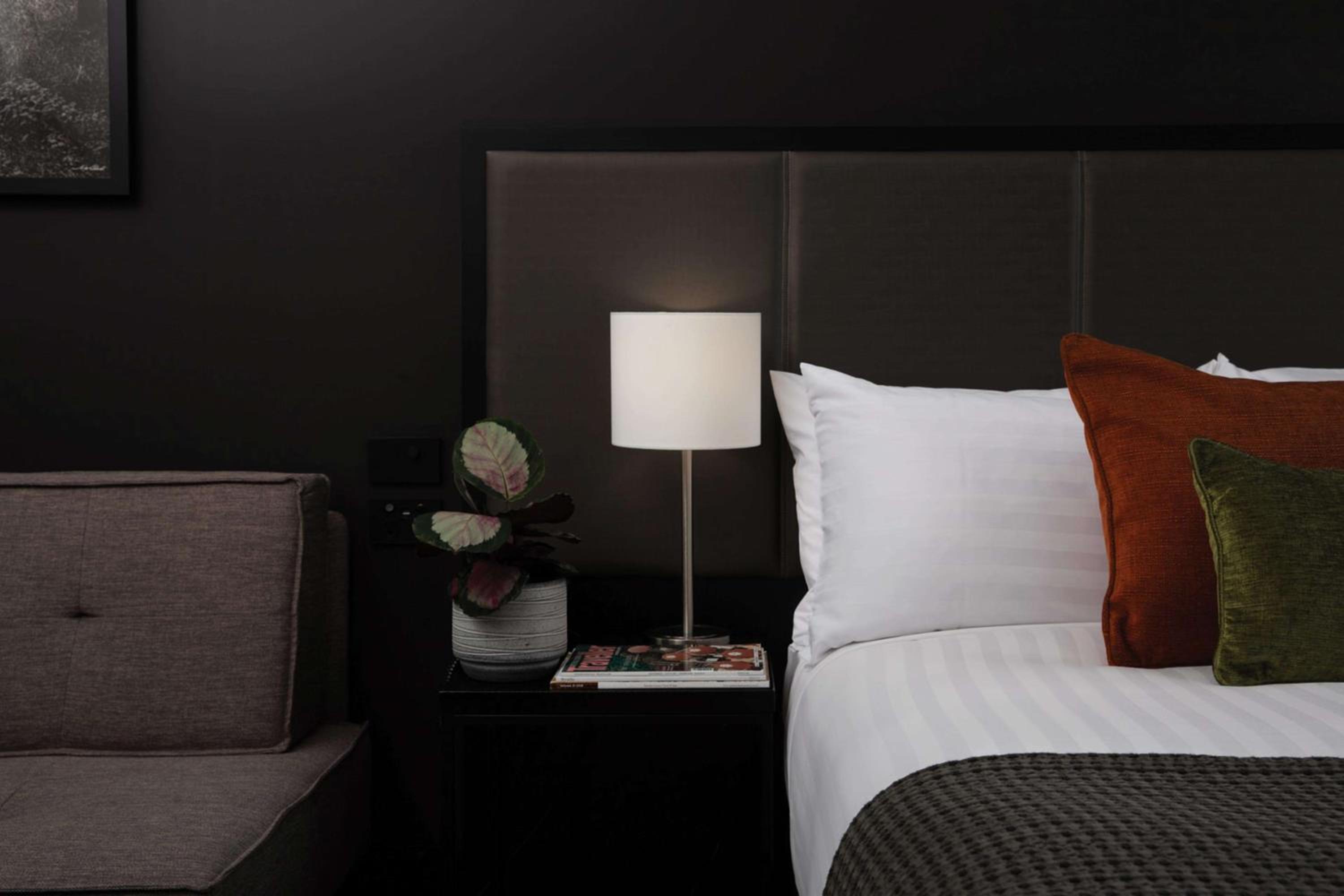 Superior King Room - North  - Photo 3