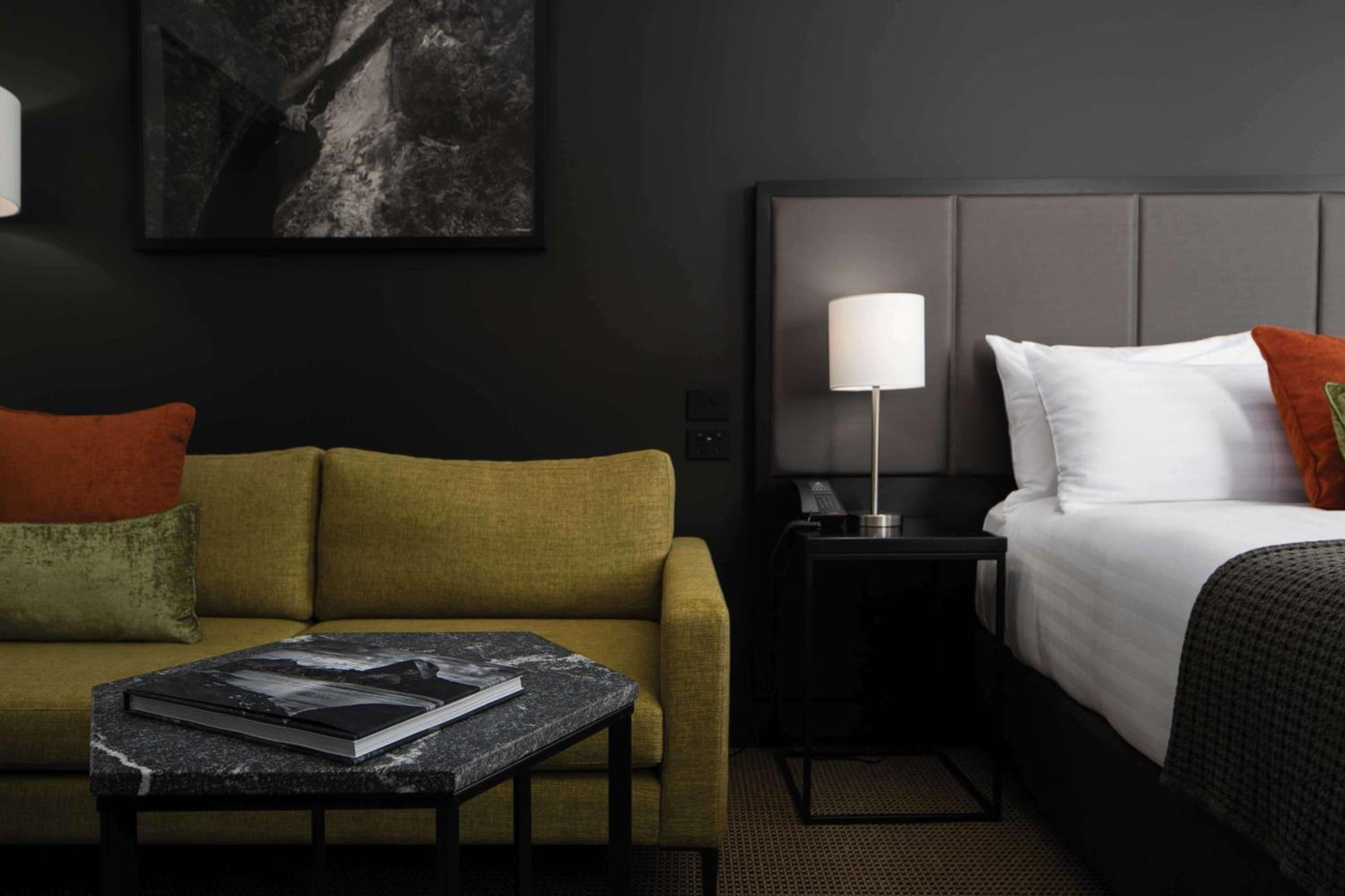 Deluxe King Room - Photo 1