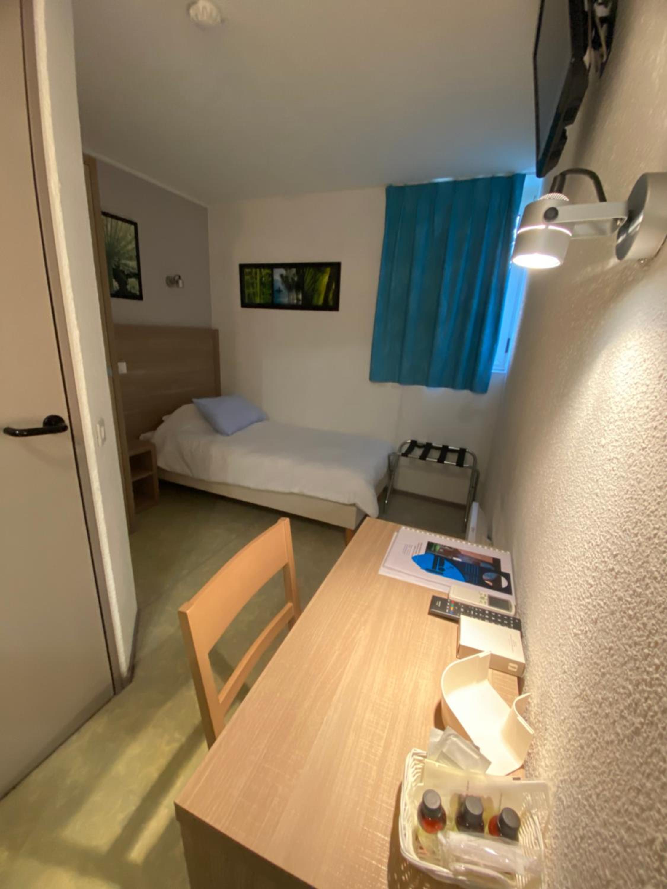 Single Room - Disability Access