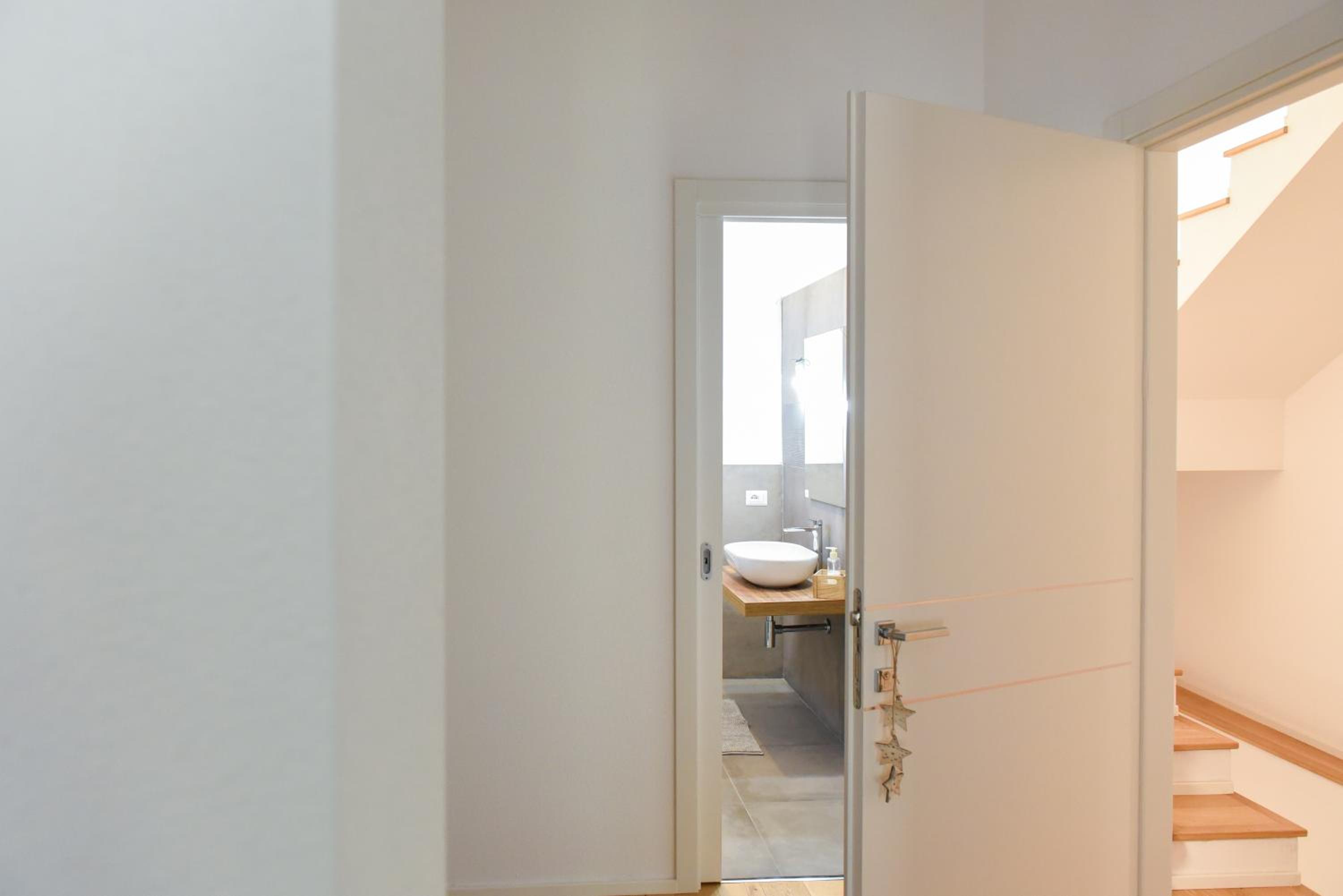 Superior King Room - Photo 29