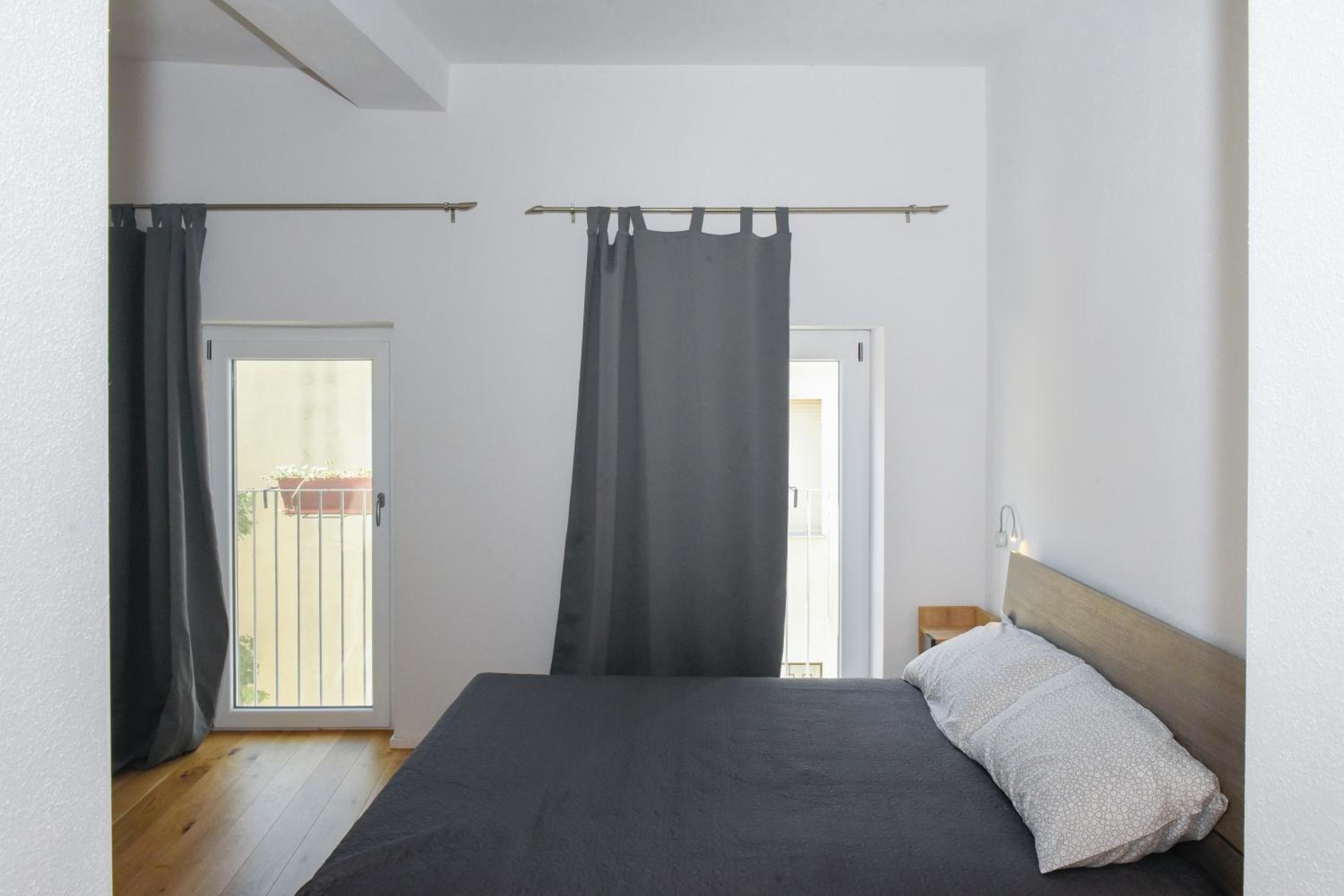 Superior King Room - Photo 8