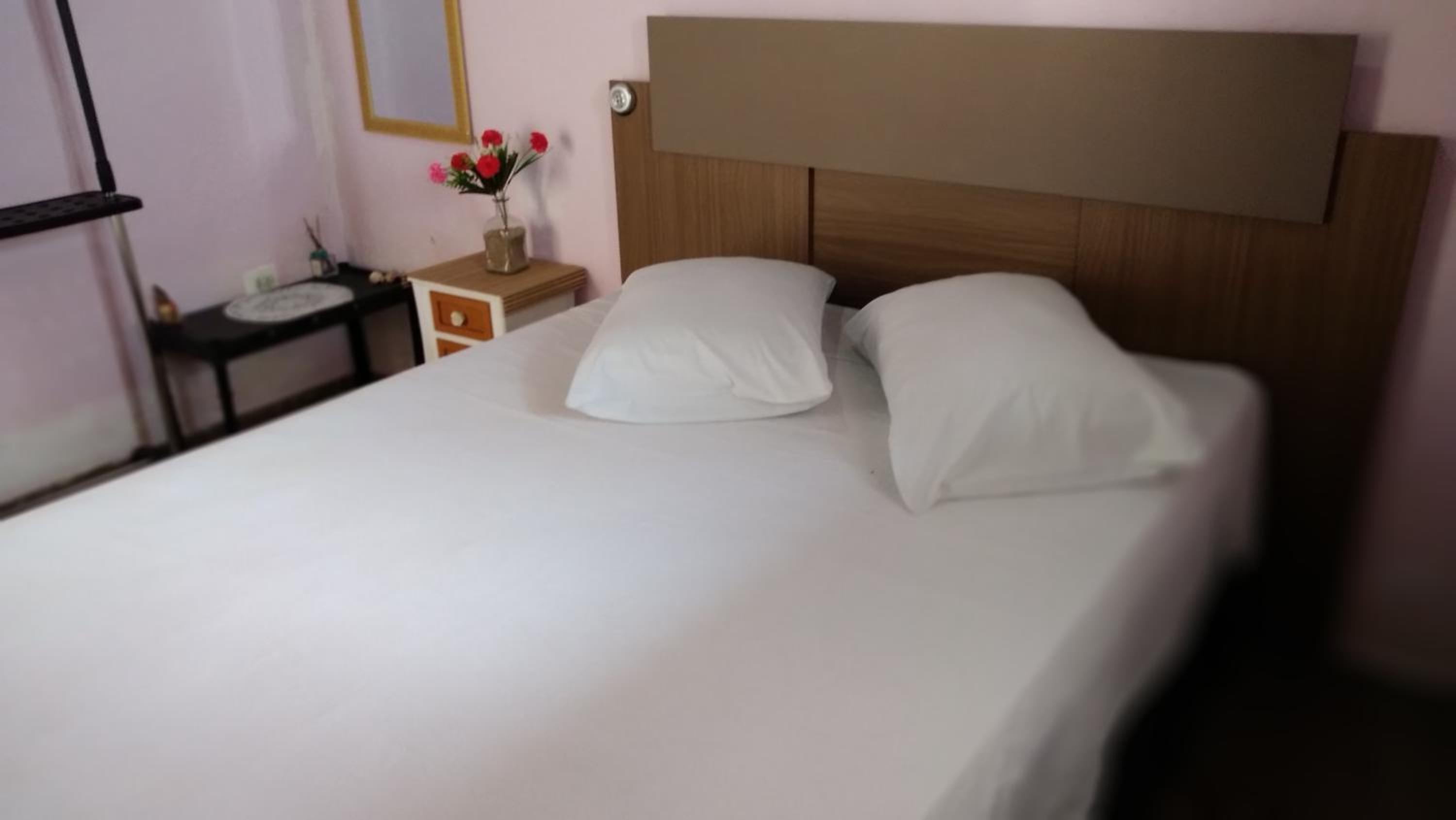 Double Room with Extra Bed photo 2